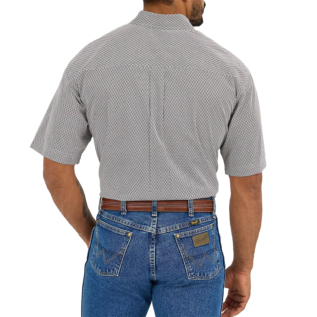 Wrangler Men's George Strait Short Sleeve Button Shirt