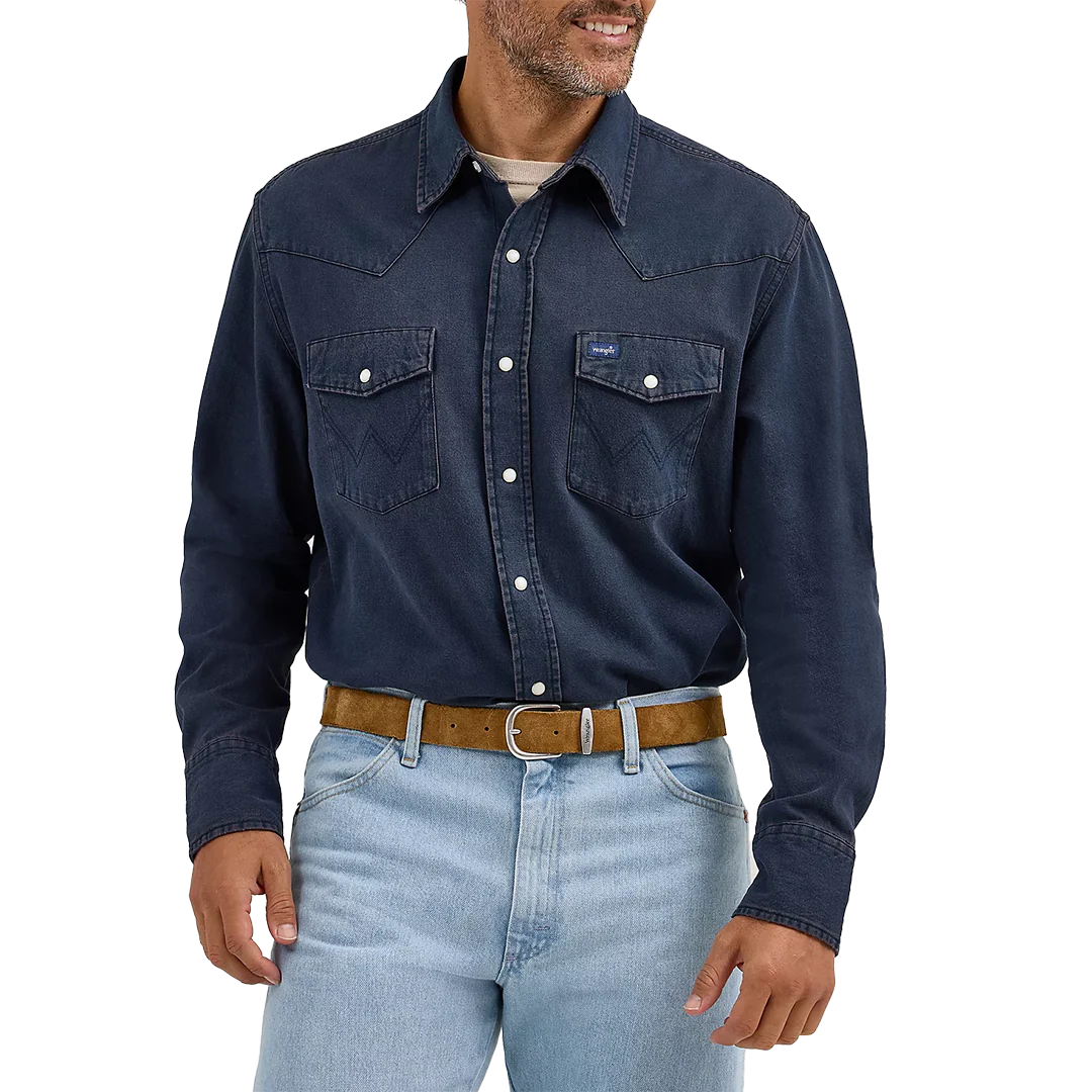 Wrangler Men's Vintage-Inspired Western Long Sleeve Snap Workshirt