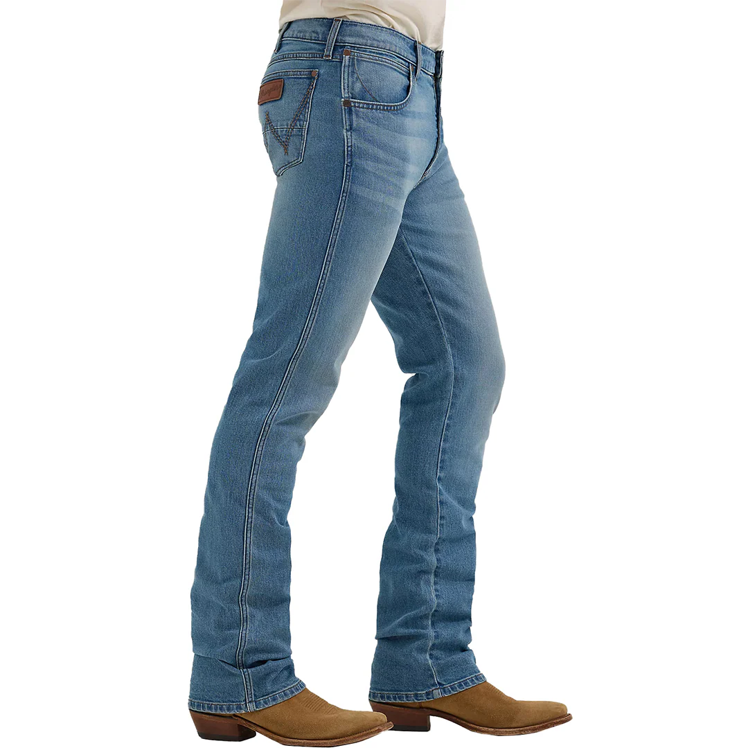 Wrangler Men's Retro Slim Fit Bootcut Jeans