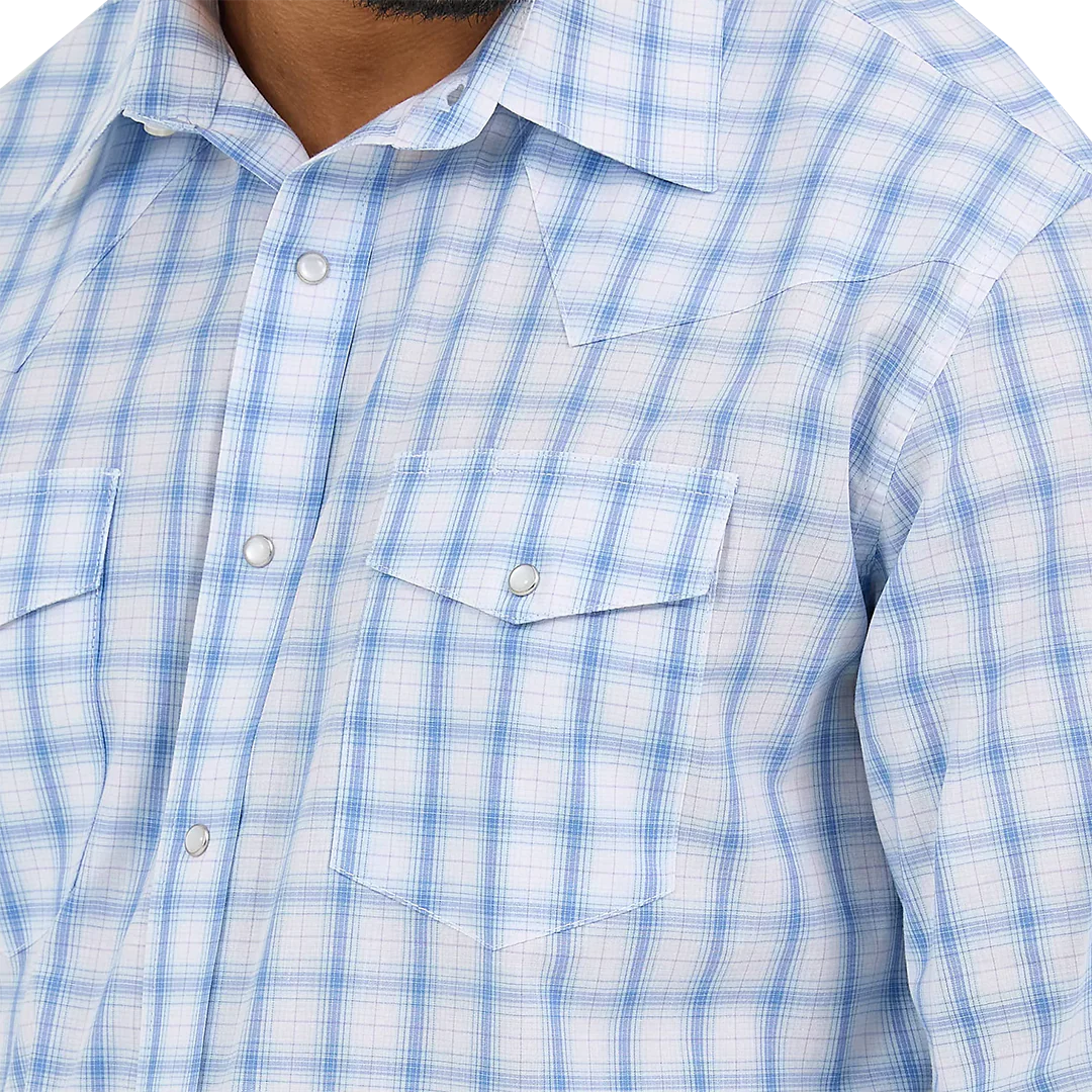 Wrangler Men's Wrinkle Resist Plaid Long Sleeve Snap Shirt