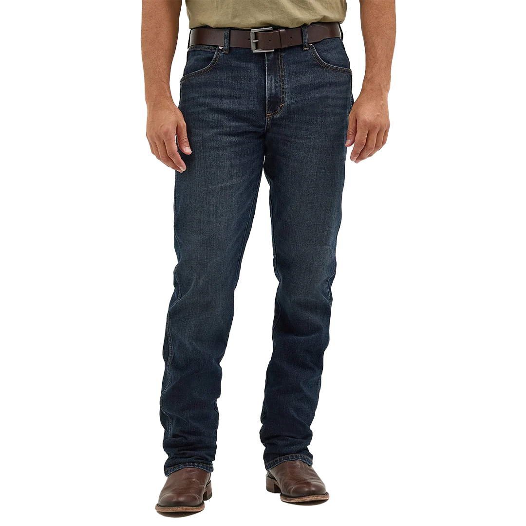 Wrangler Men's Retro Slim Fit Straight Jeans