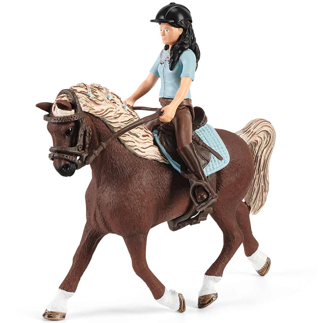 Schleich Washing Area with Horse Club Emily & Luna Toy Set