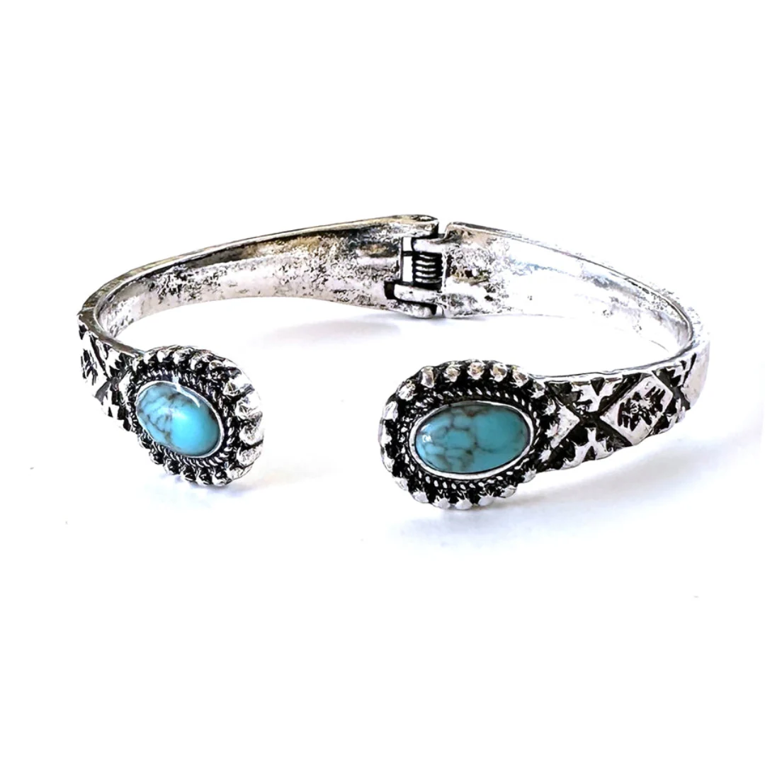 Wyo Horse Women's Double Turquoise Spring Bracelet