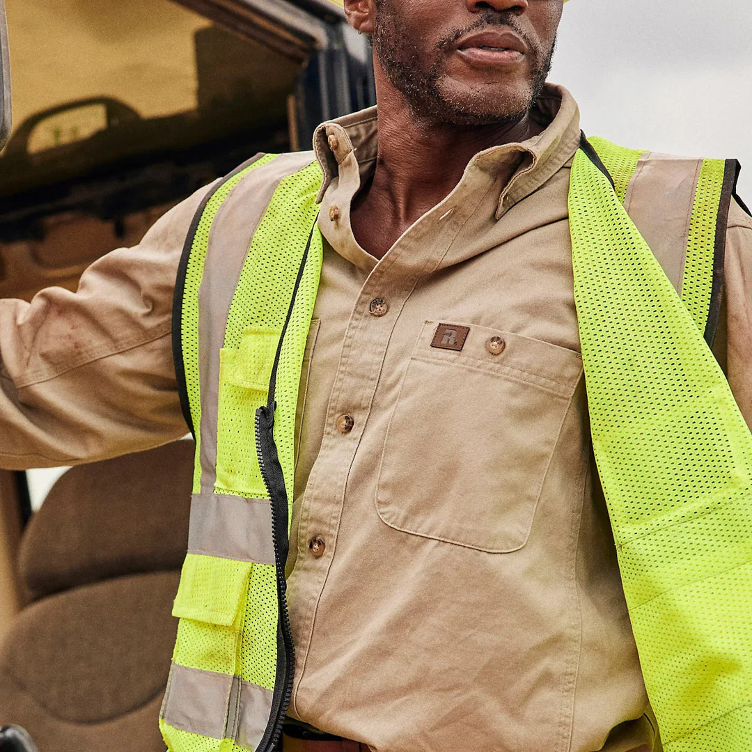 Wrangler RIGGS Workwear Men's Solid Twill Button-Down Shirt