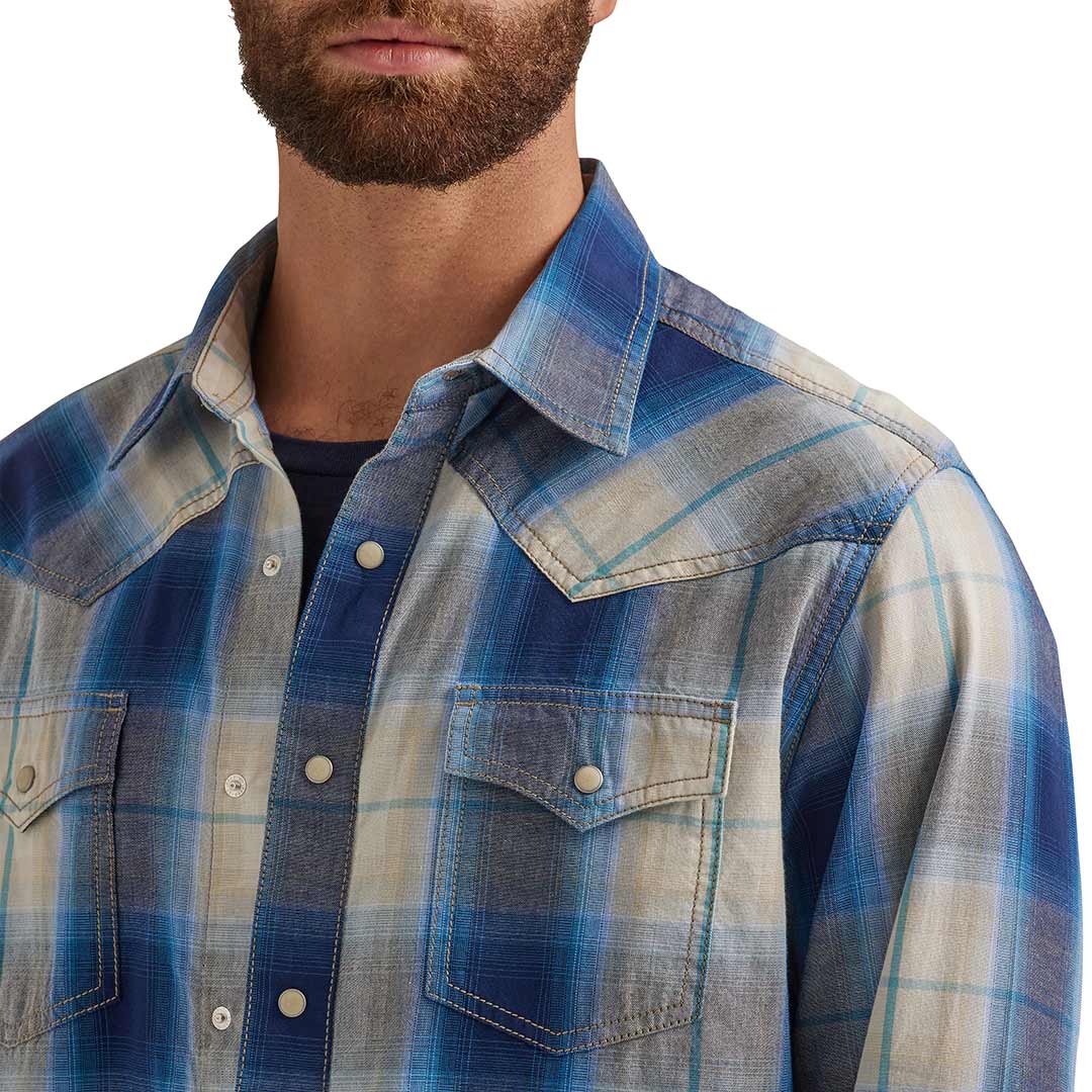 Wrangler Men's Retro Premium Plaid Snap Shirt