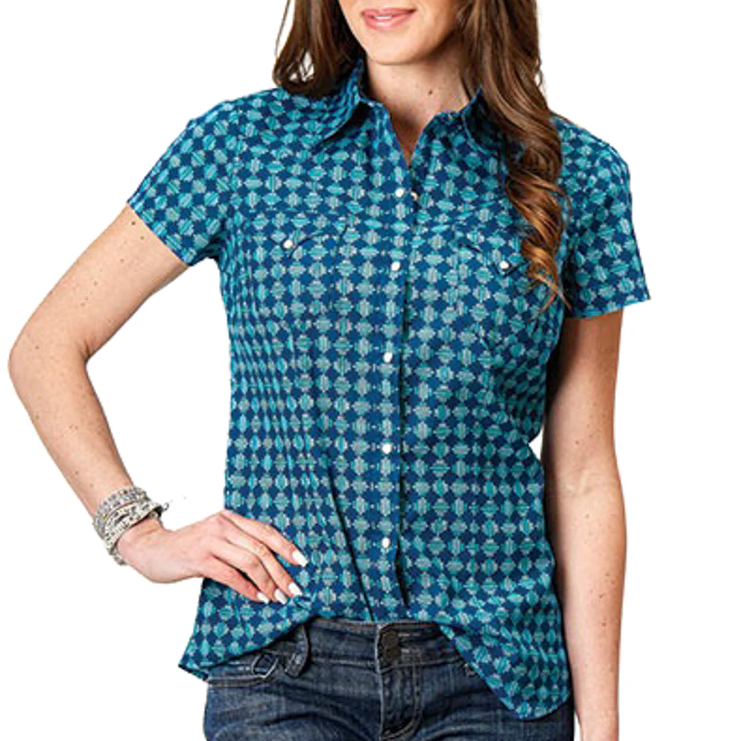 Roper Women's Short Sleeve Print Snap Shirt In Blue