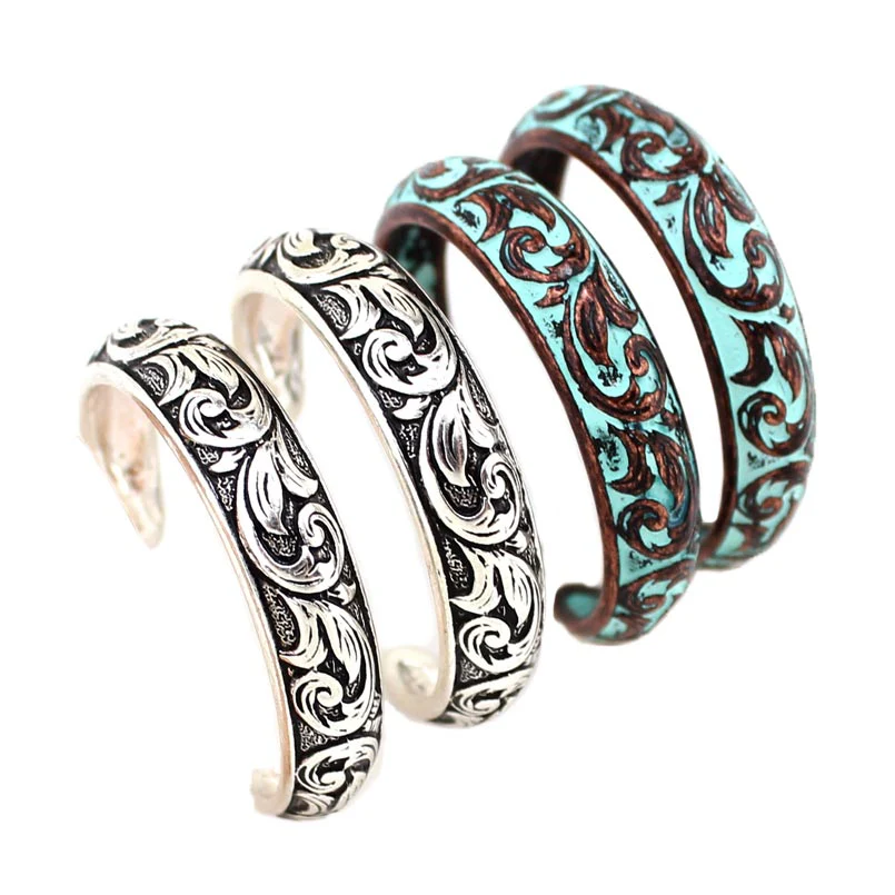 Wyo Horse Women's Tooled Hoop Earrings