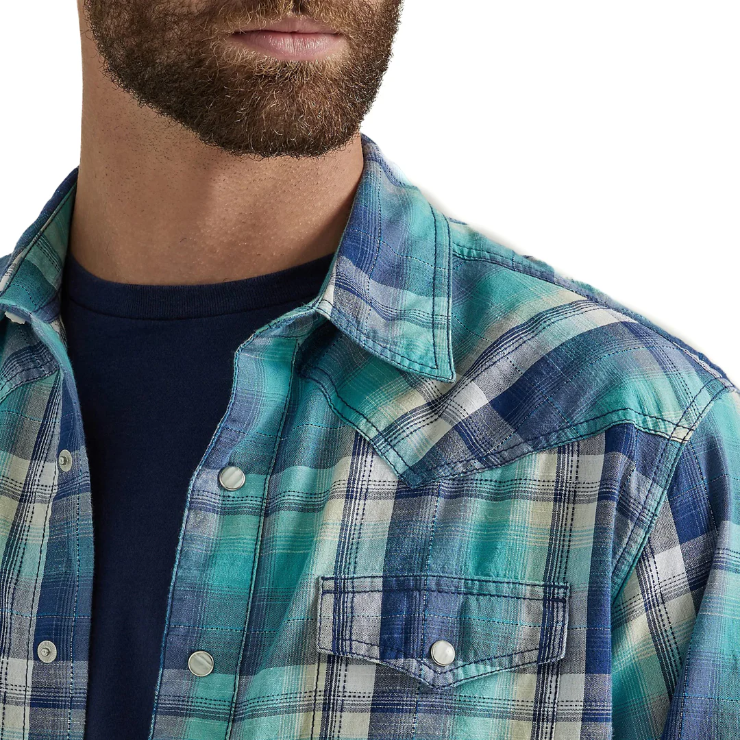 Wrangler Men's Retro Premium Plaid Snap Shirt In Blue