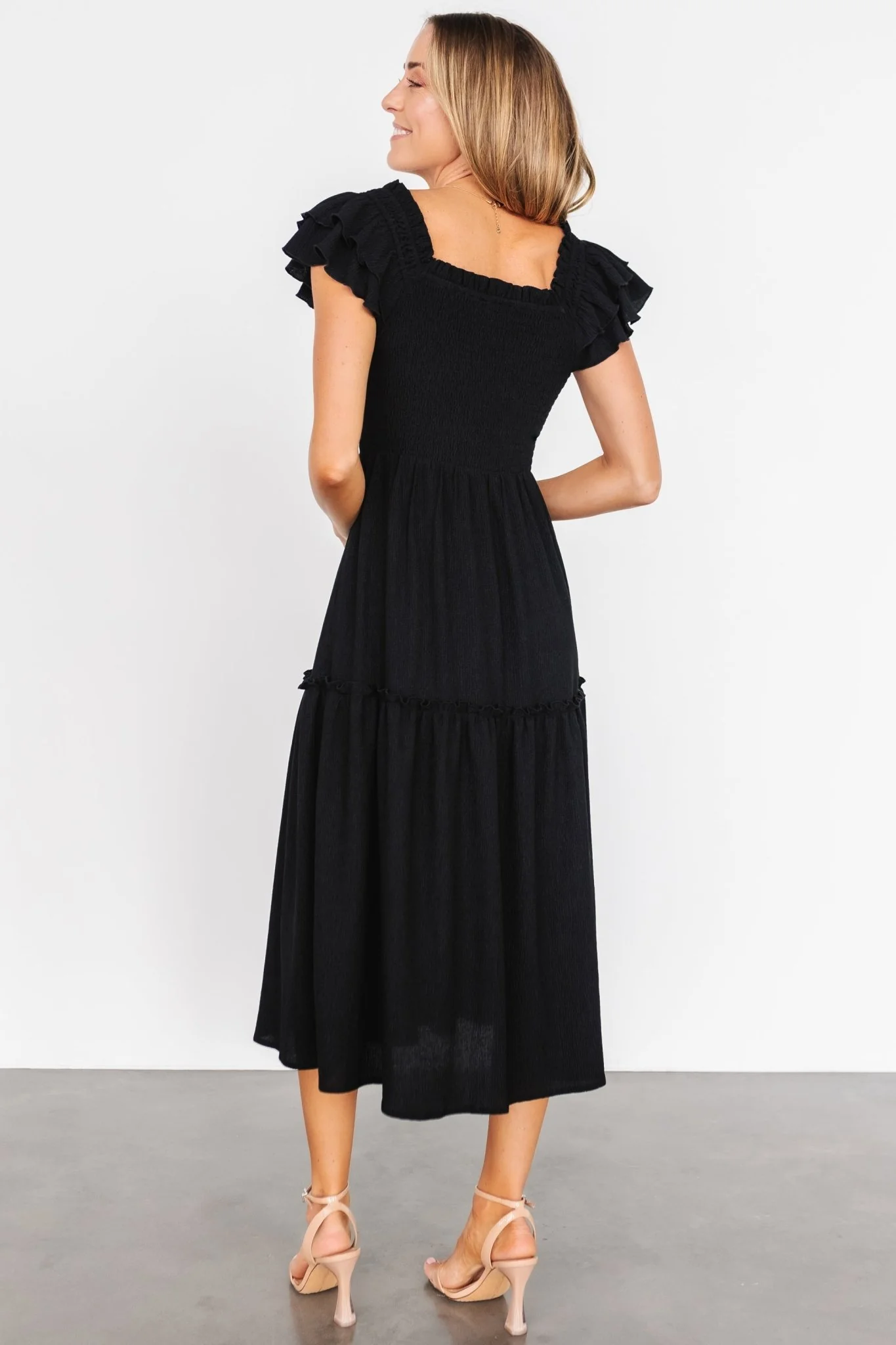 Jacie Smocked Midi Dress | Black