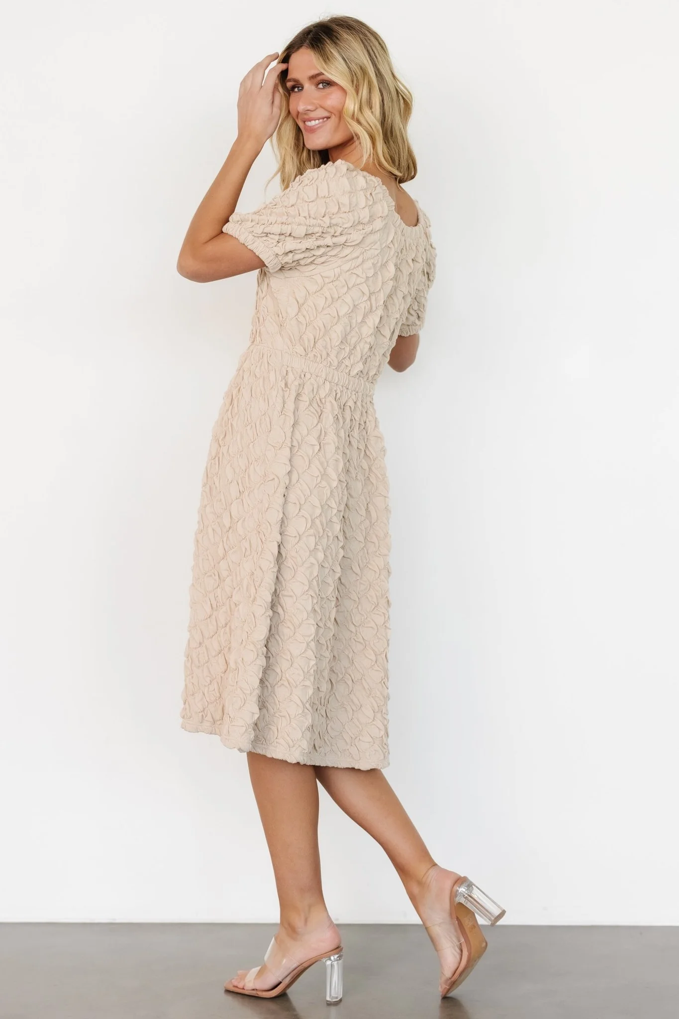 Keri Gathered Dress | Light Taupe