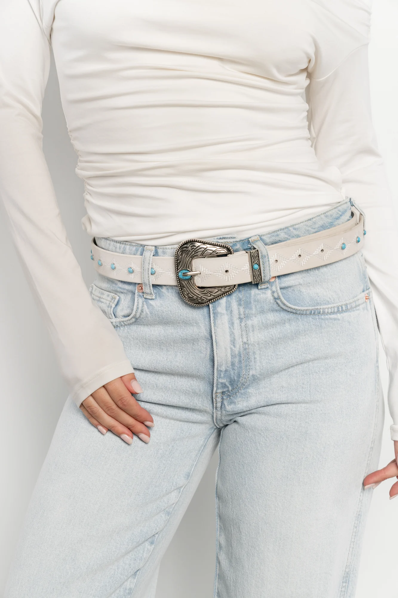 Jakob Turquoise Studs Faux Leather Belt | Ivory