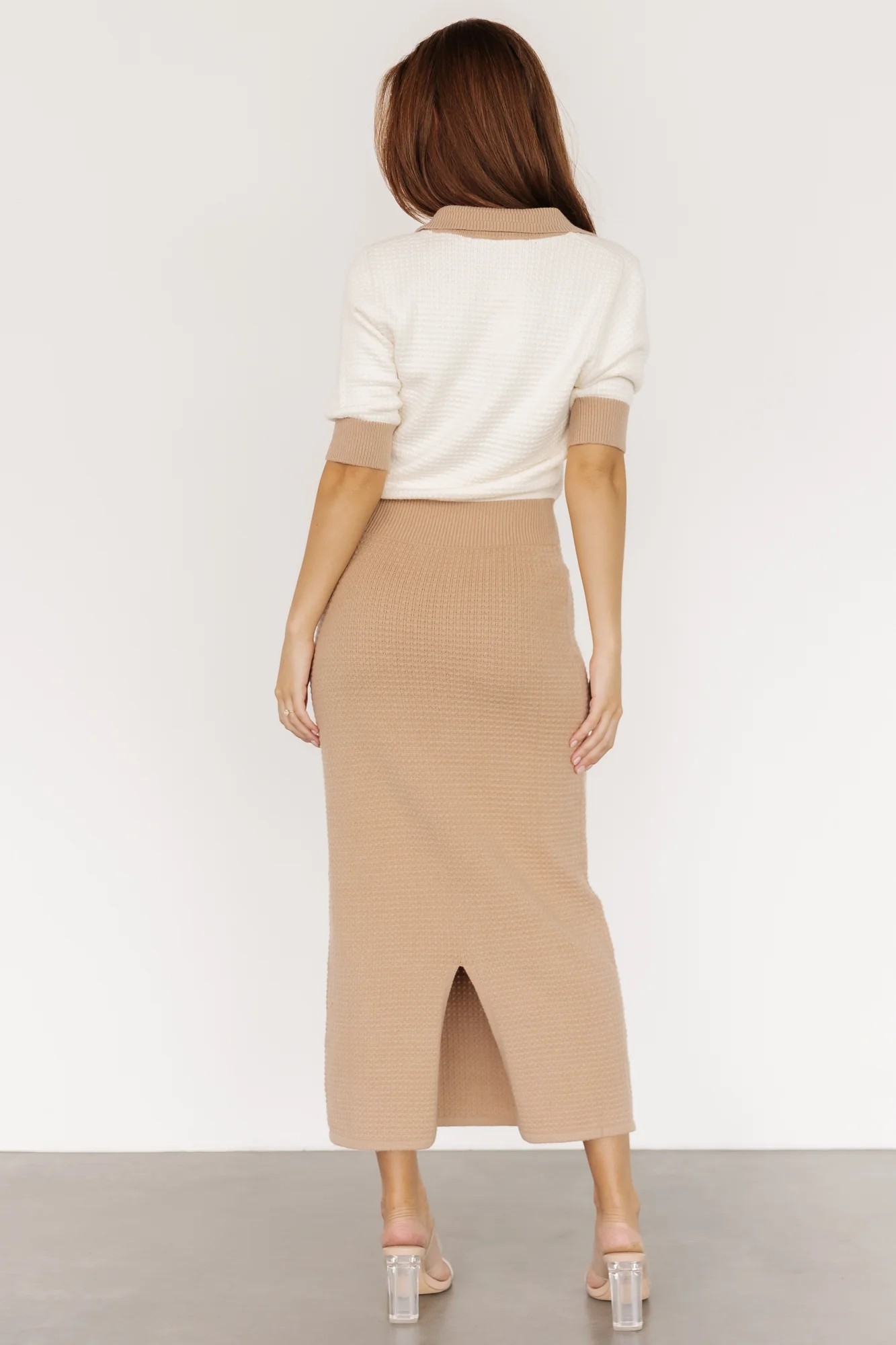 Gwendolyn Collared Midi Dress | Taupe + Off White