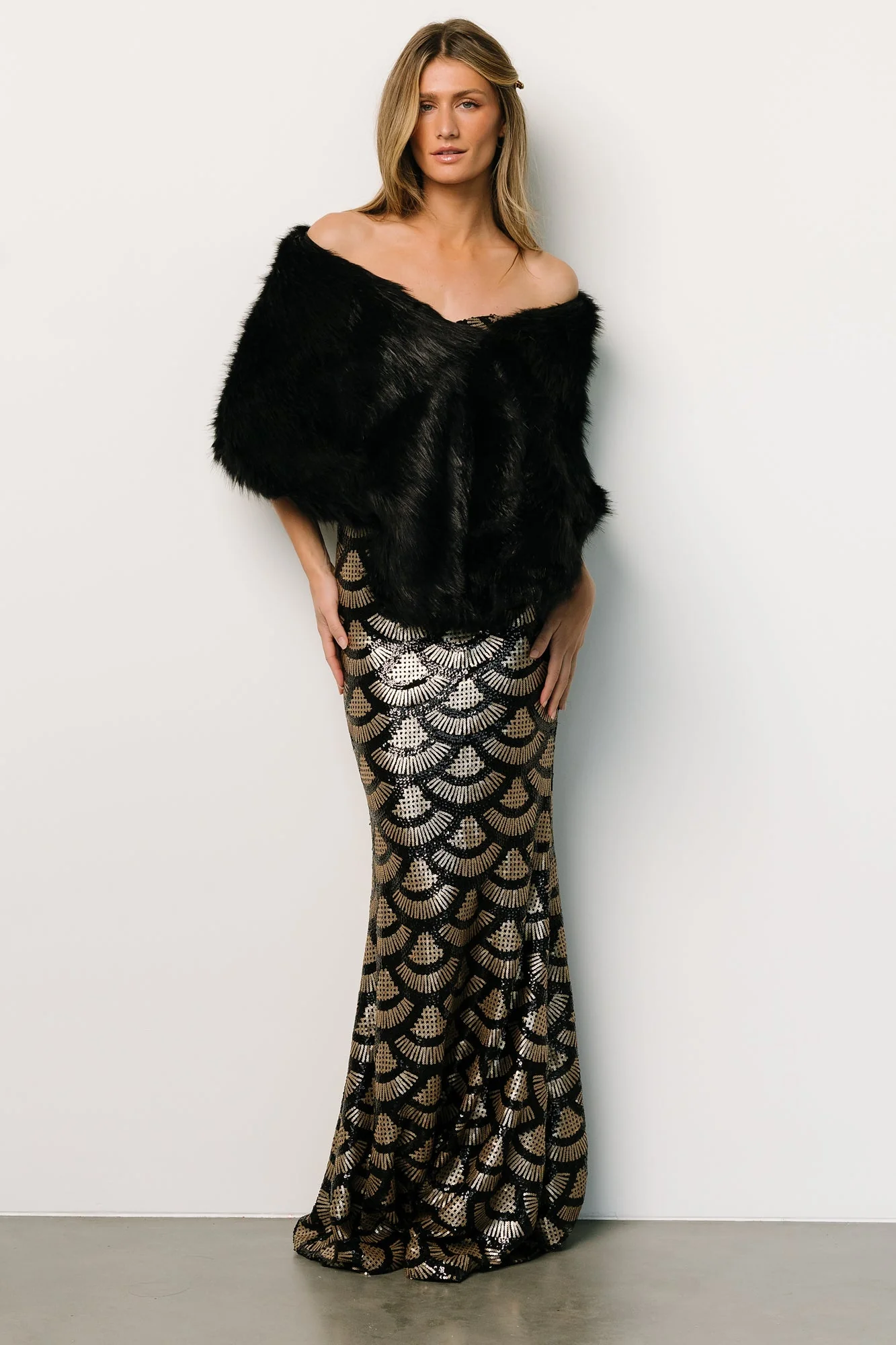 Jovie Faux Fur Shawl | Black