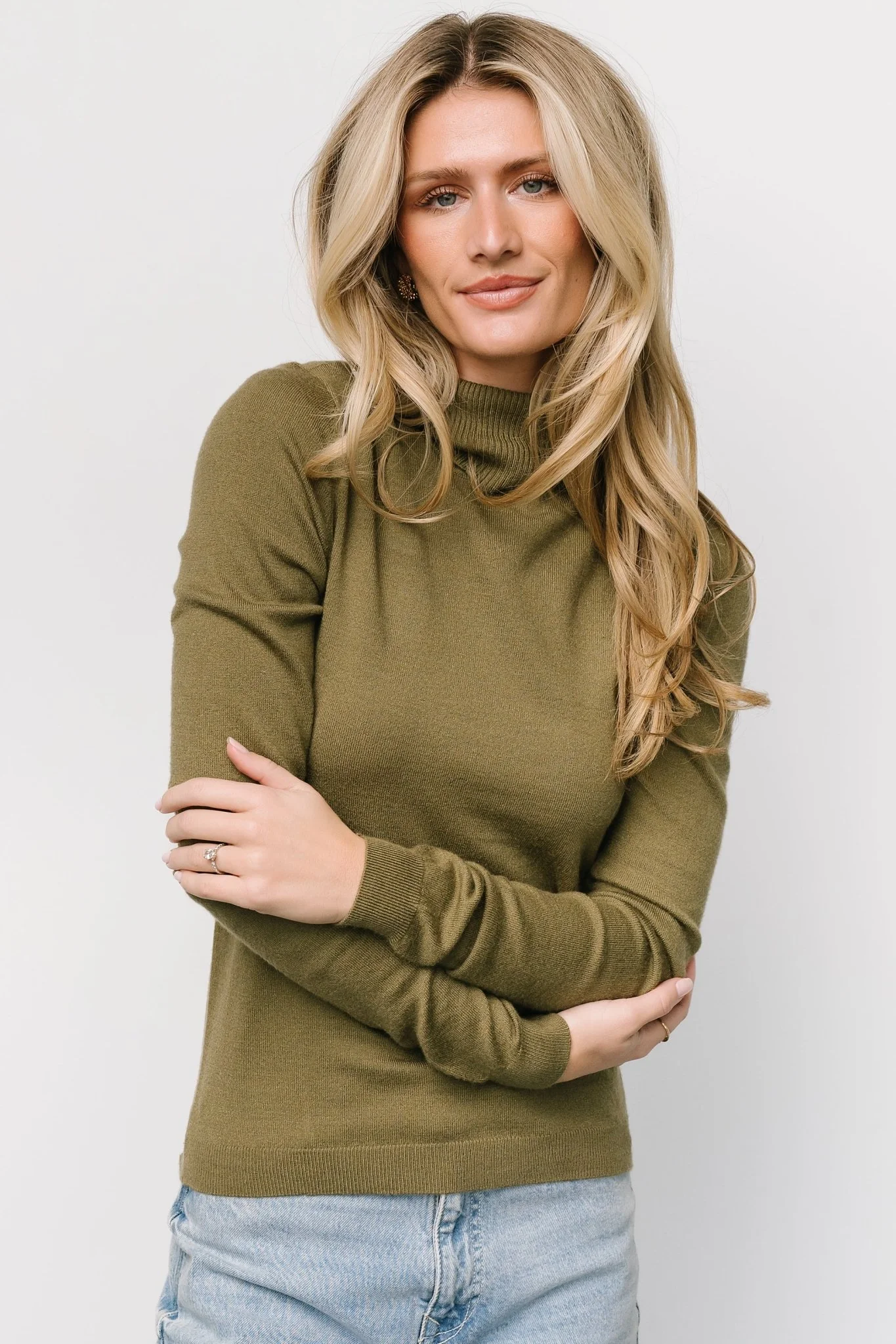 Lorelai Turtleneck Sweater Top | Olive