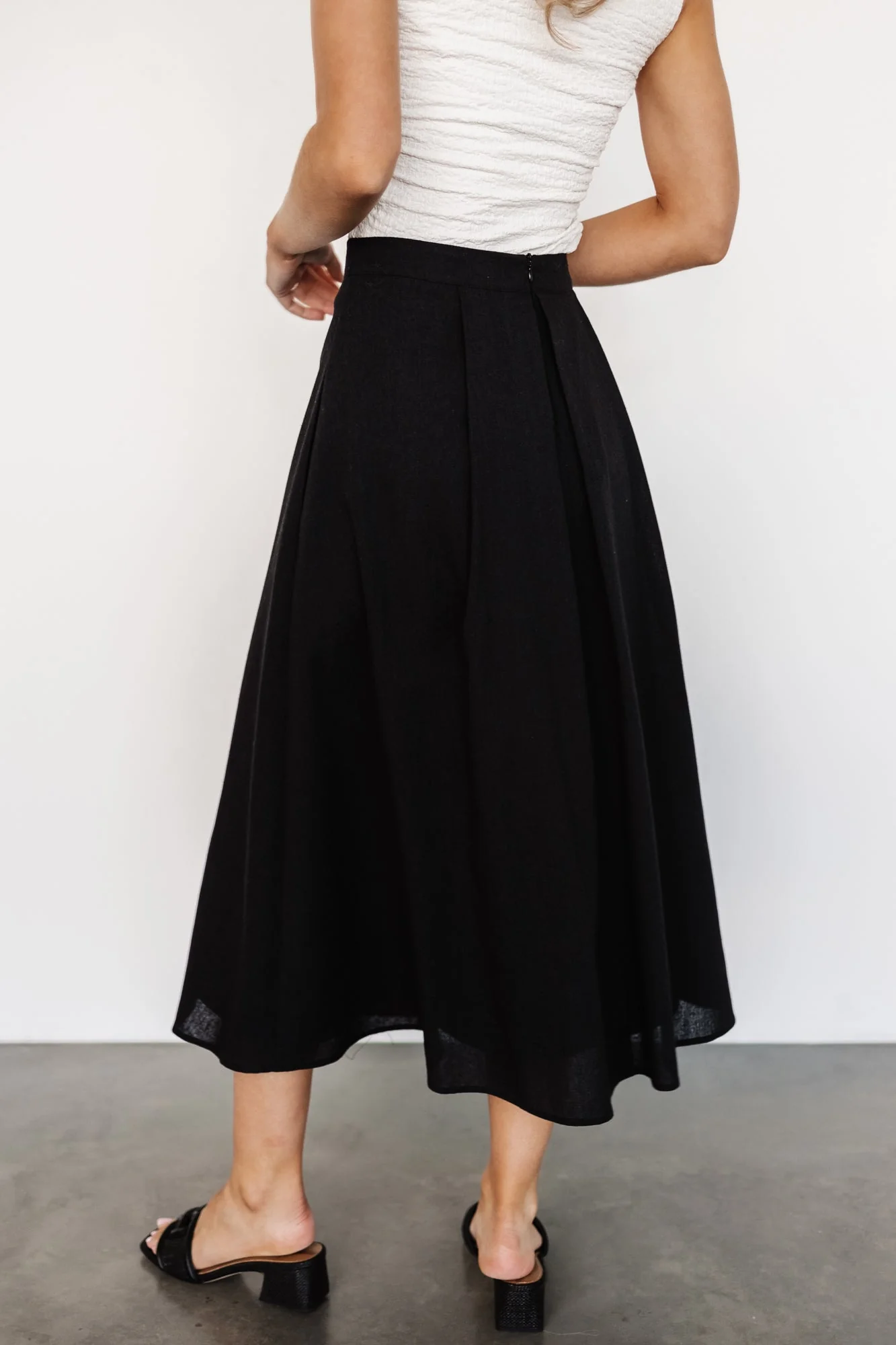 Katie Pleated Midi Skirt | Black
