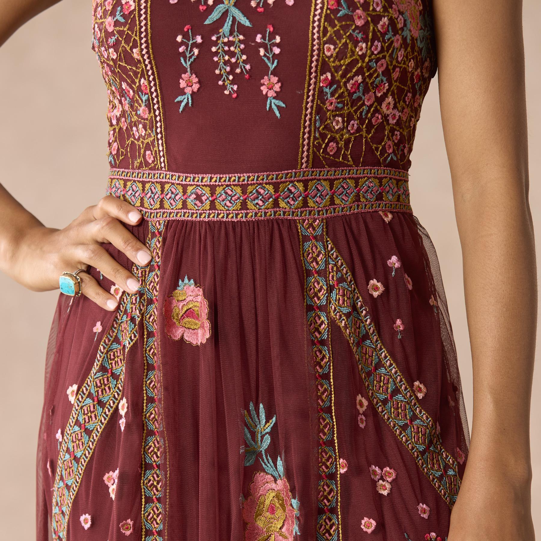 Miraflores Mesh Dress, Petite