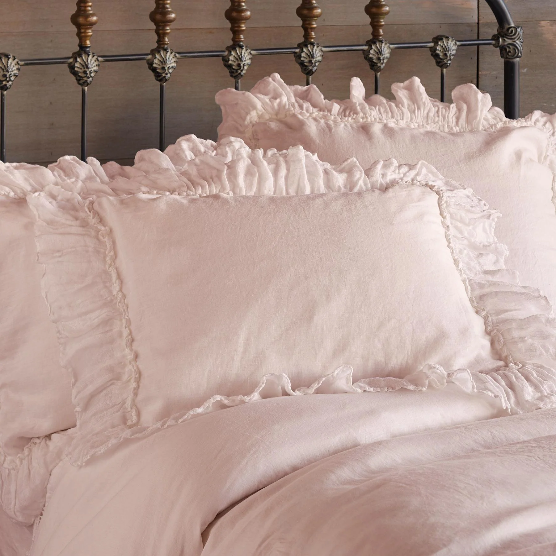 Gossamer Linen Ruffle Sham