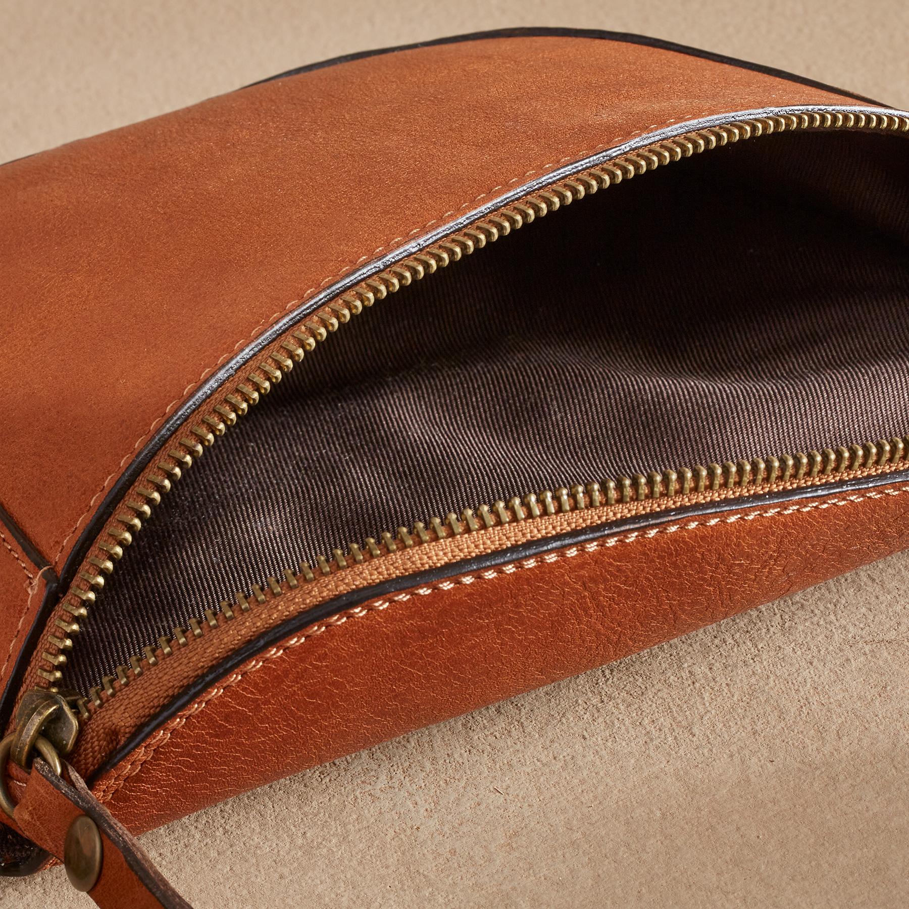Lechero Leather Belt Bag