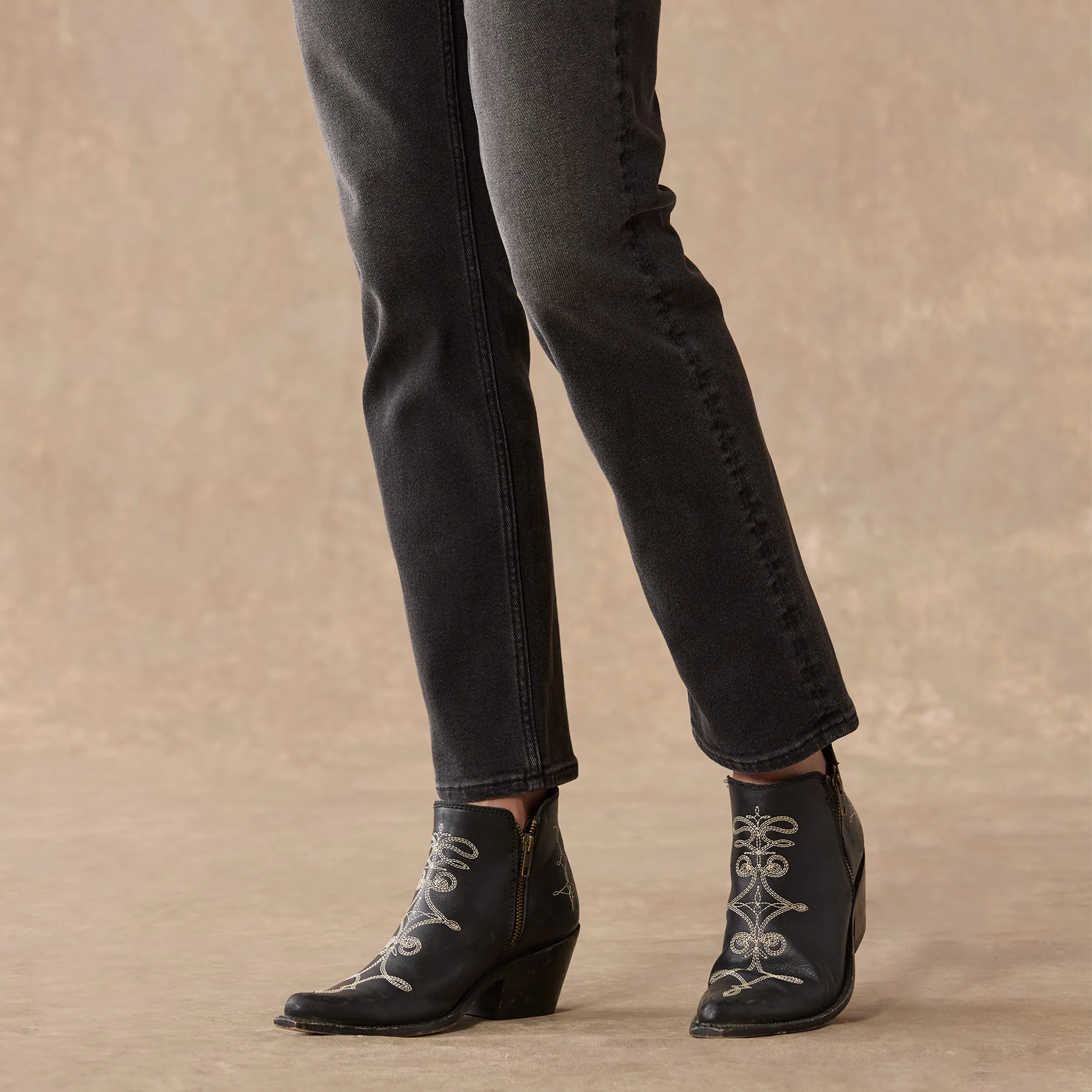 Stella Classic Straight Jeans