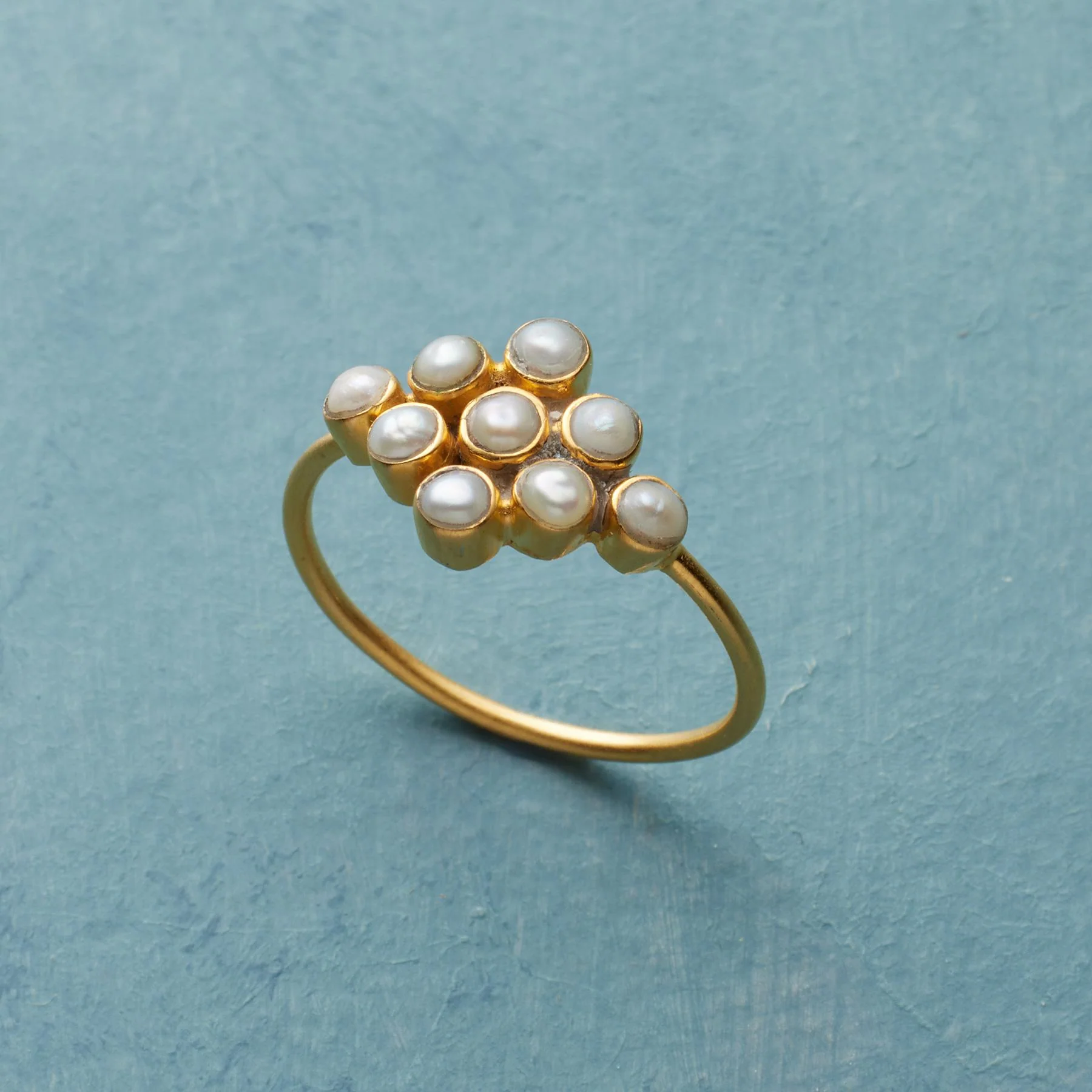 Four Point Pearl Ring