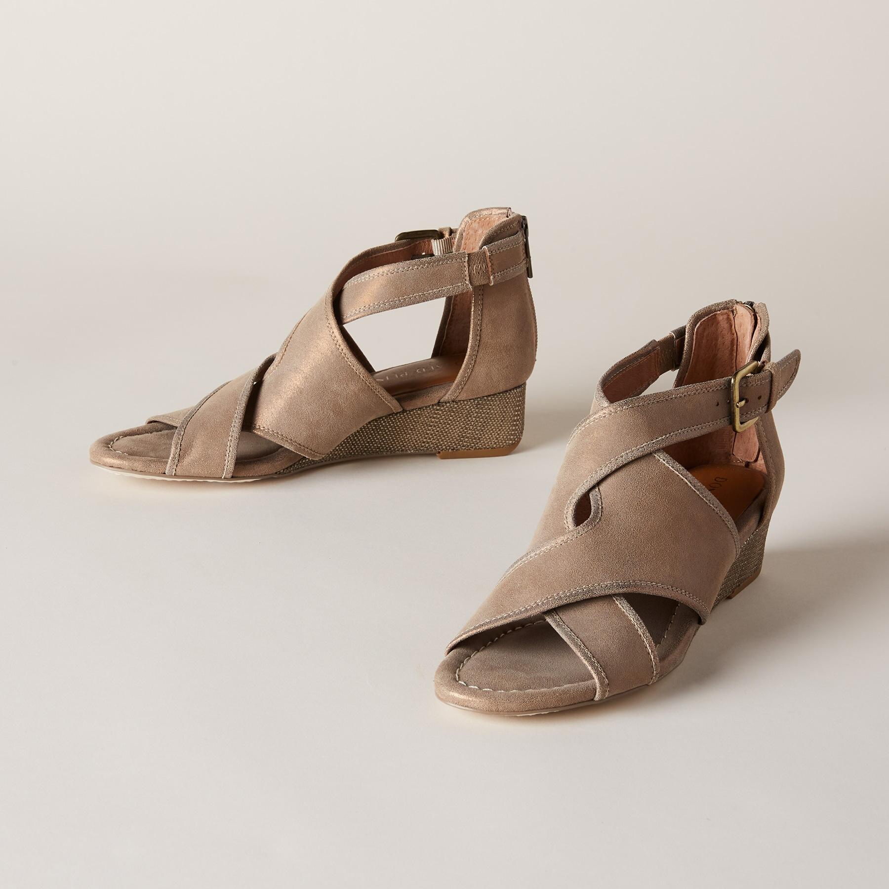 Vivi Sandals