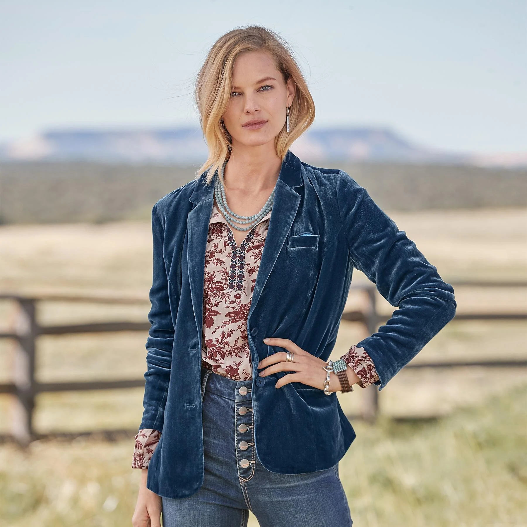 Sofia Velvet Blazer Petite