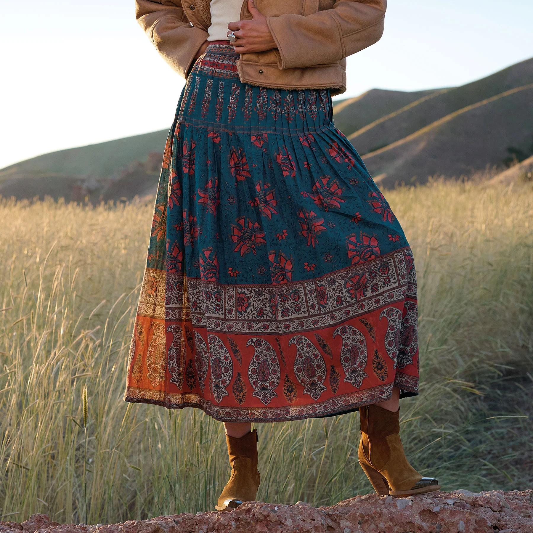 Flower Crowns Skirt, Petite