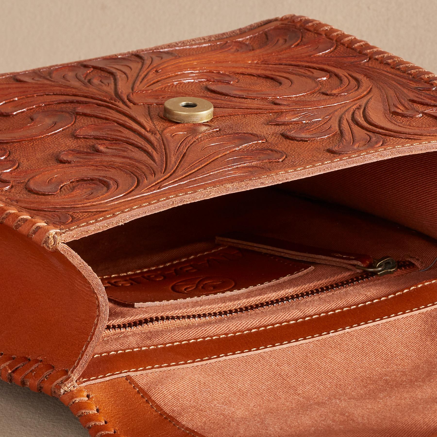 Katari Crossbody Bag