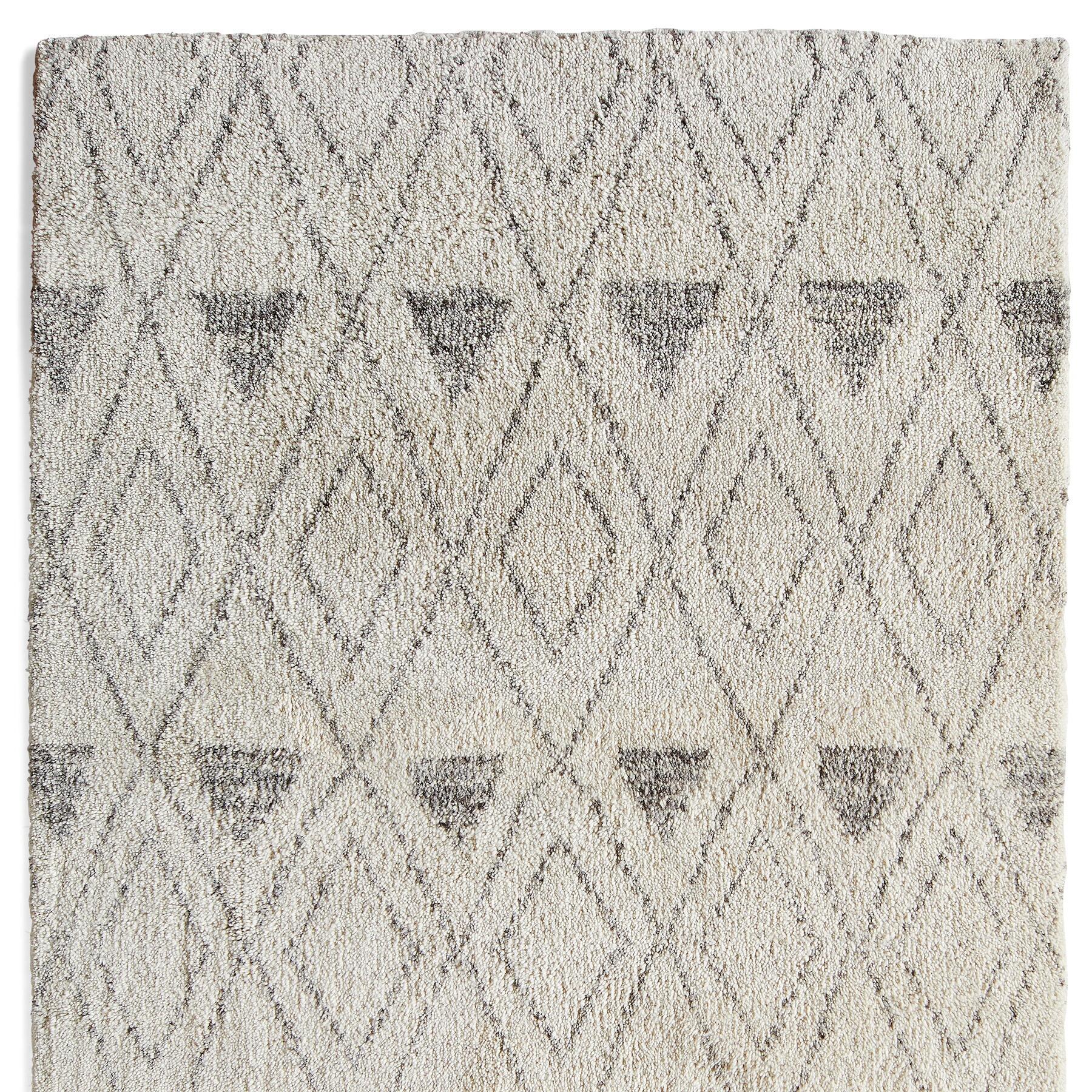 Linnea Rug, Large