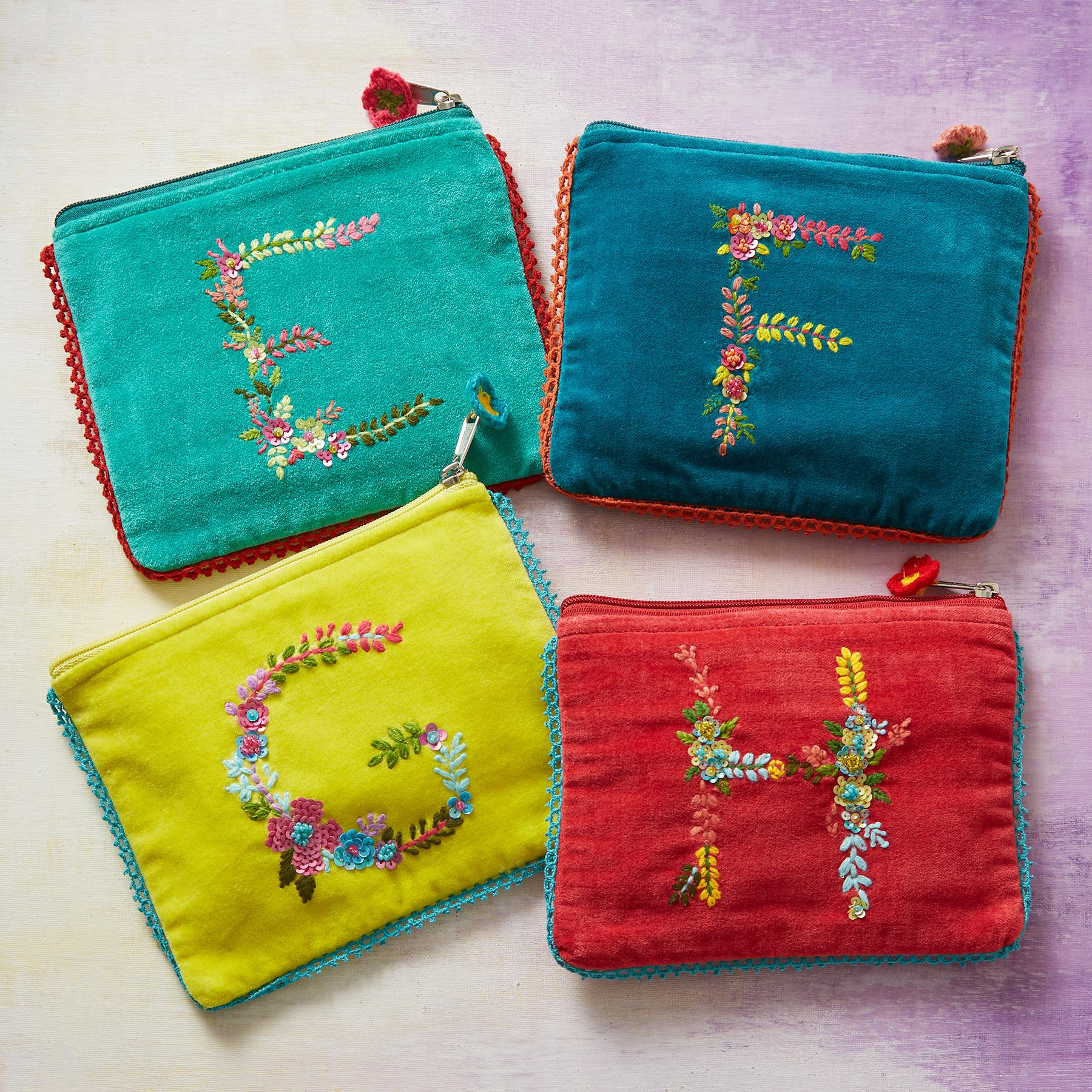 Garland Personalized Jewelry Pouch