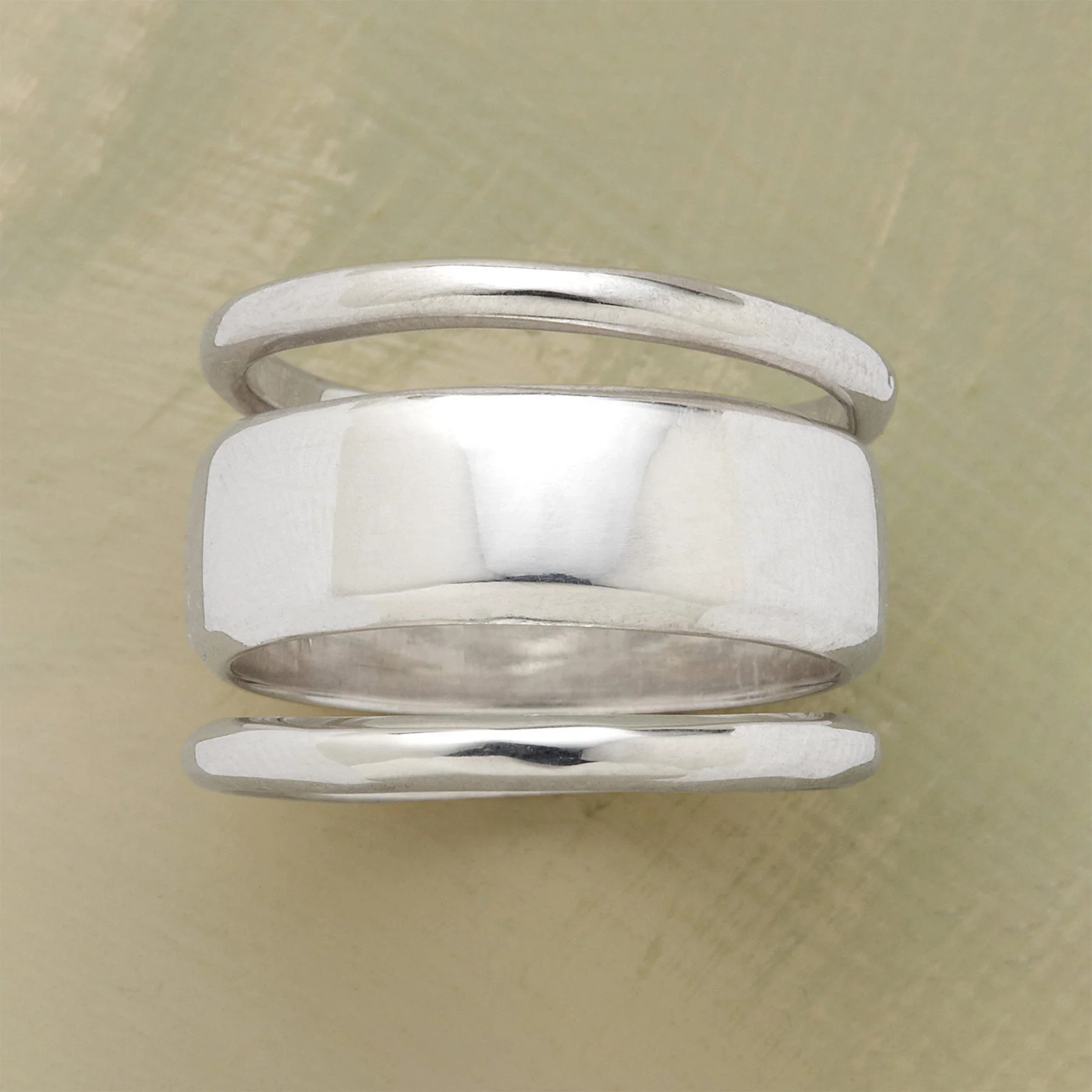 Capricious Ring Trio