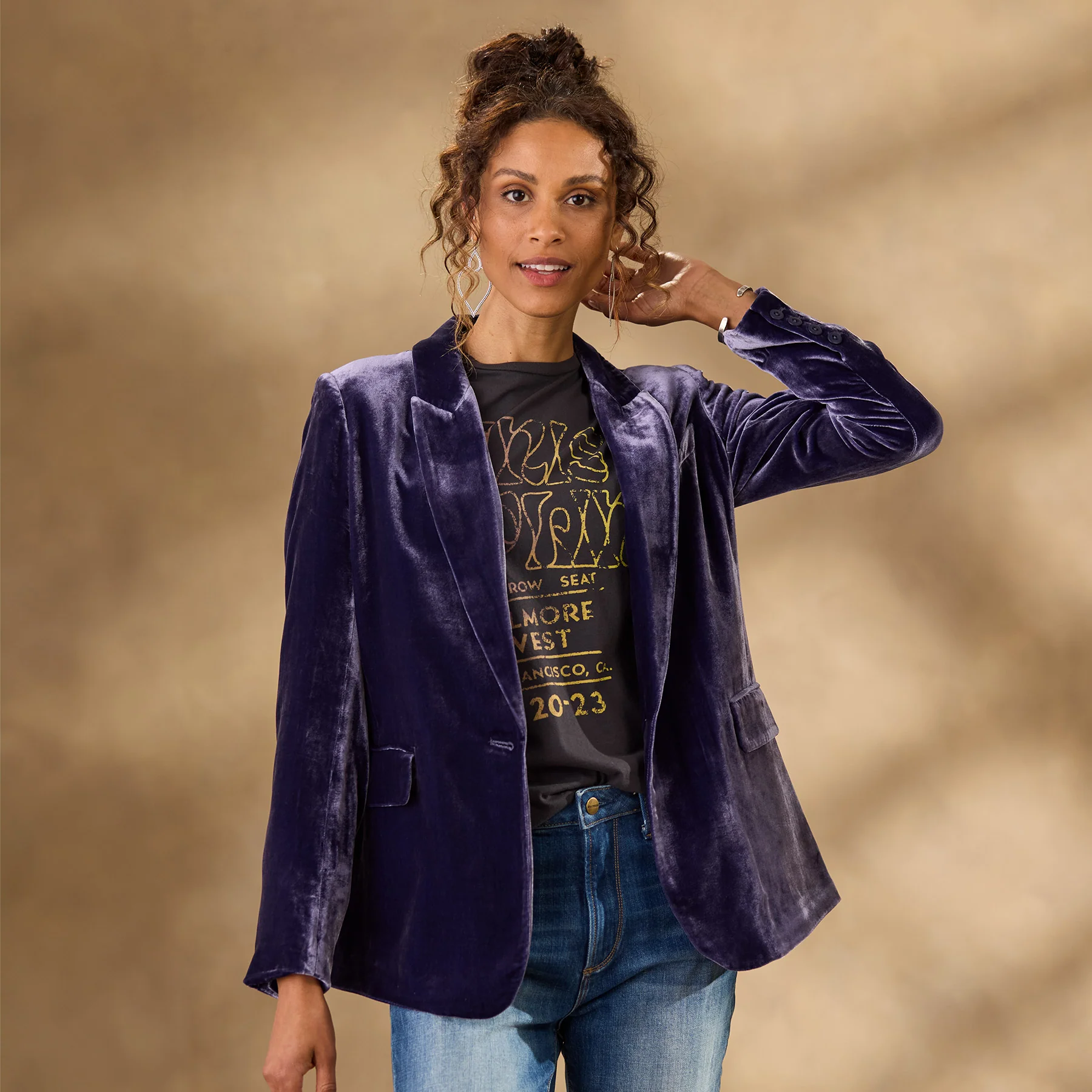 Ravell Velvet Blazer