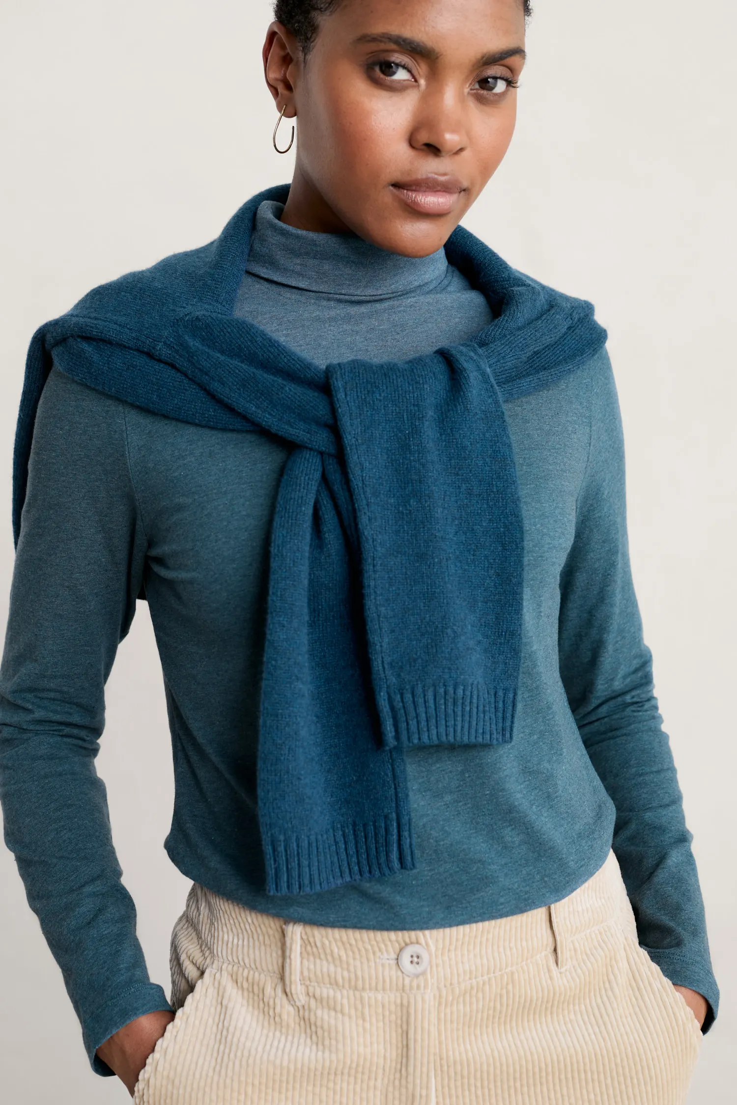 Landing Roll Neck Top (GOTS)