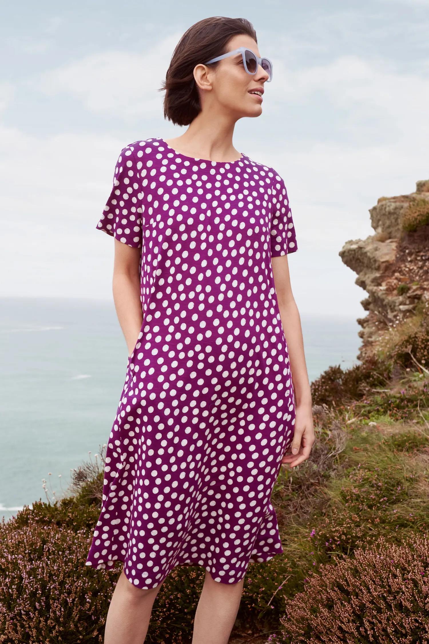 Short-sleeved Pipers Dress