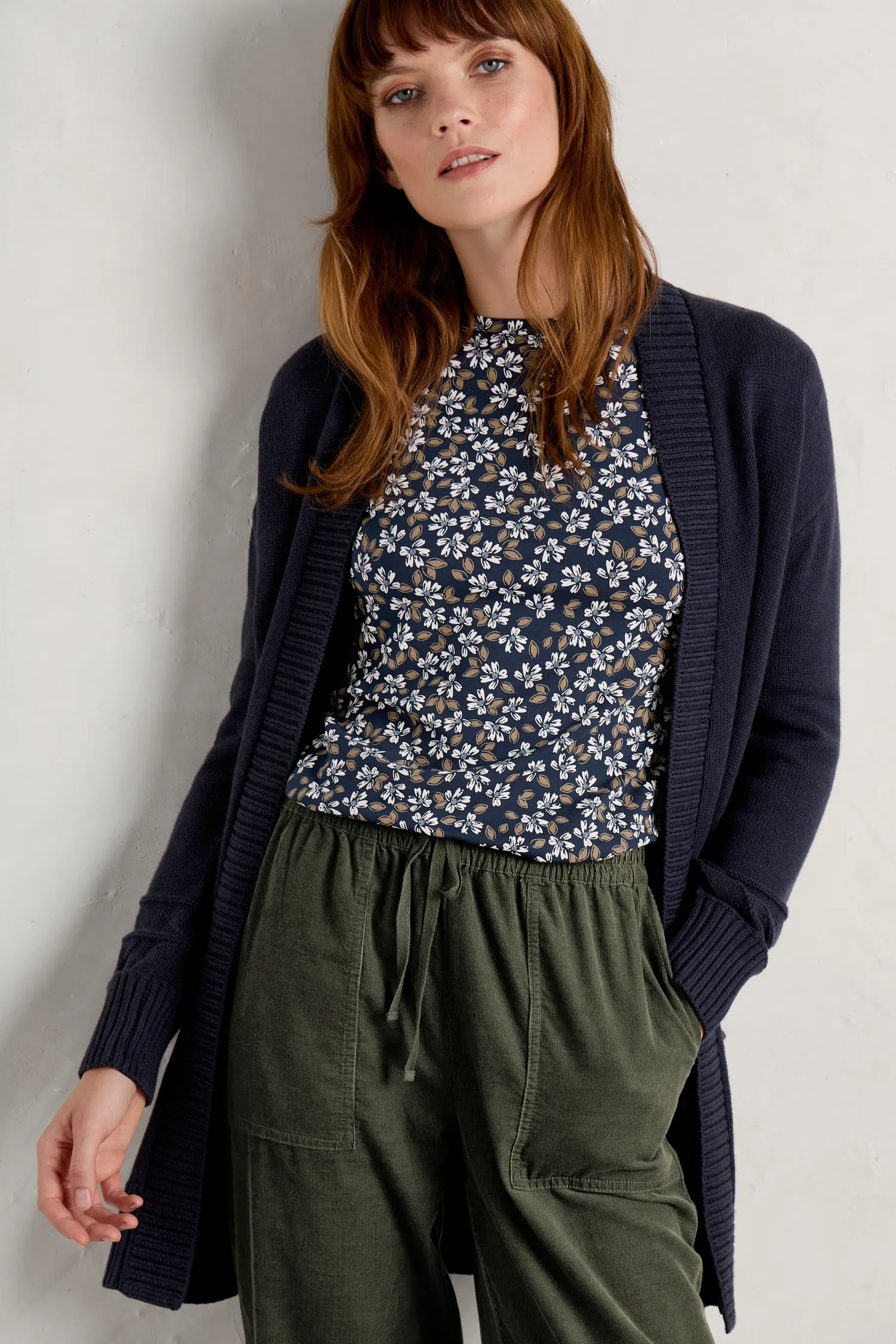 Easel 3/4 Sleeve Top