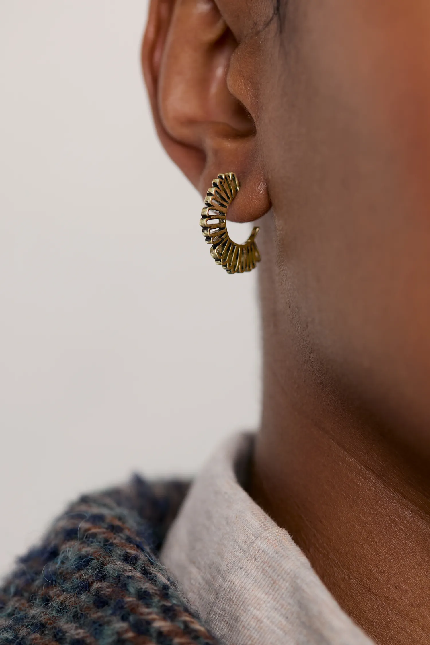 Strawflower Gold Tone Floral Hoop Earrings