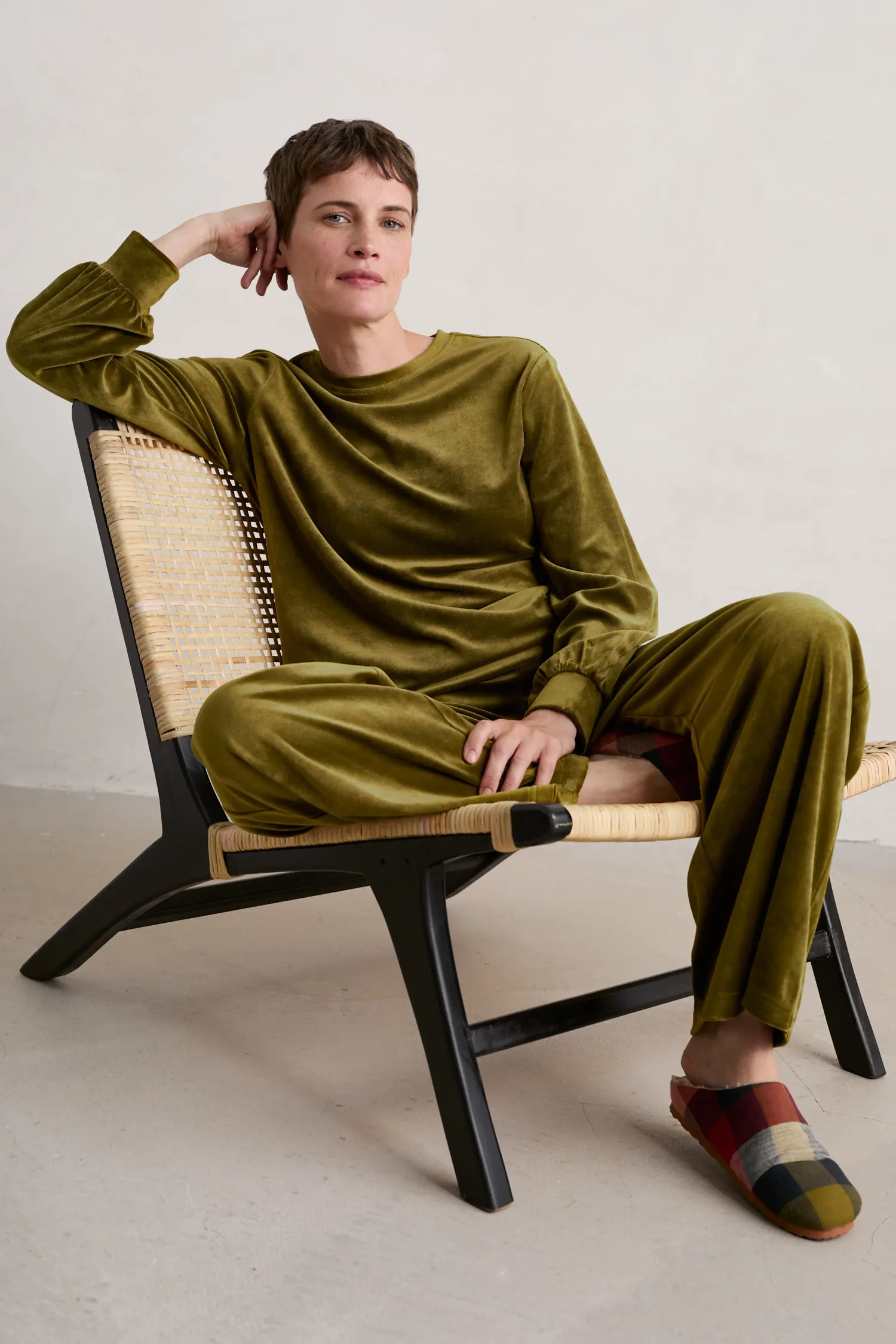 Kowan Velour Sweatshirt