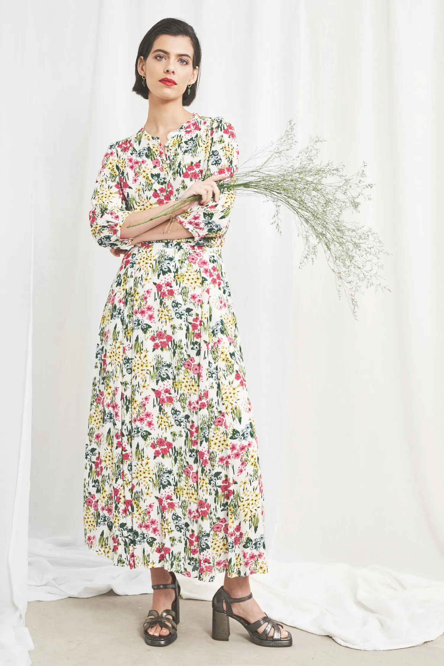 Lethlean Pleated Maxi Skirt