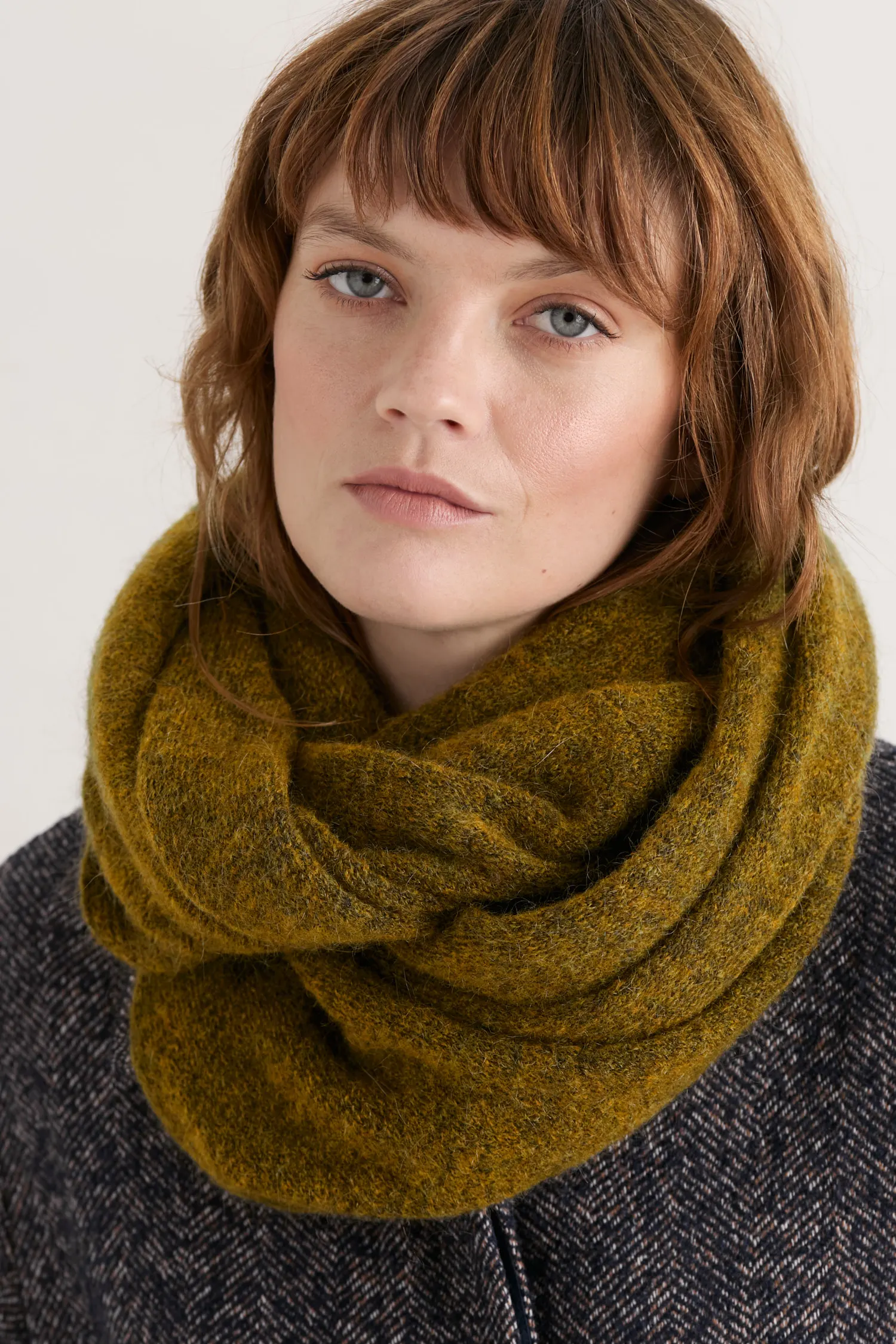 Morning Cliff Snood