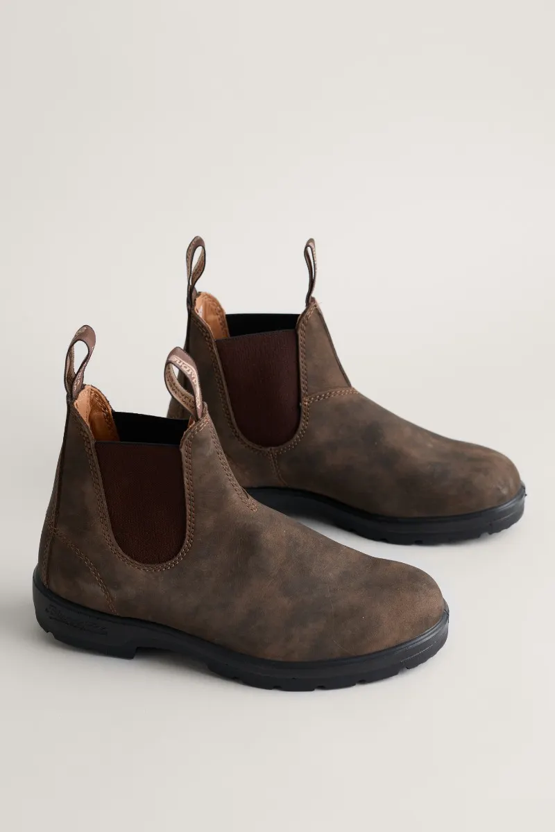Blundstone Boots in Rustic Brown #585