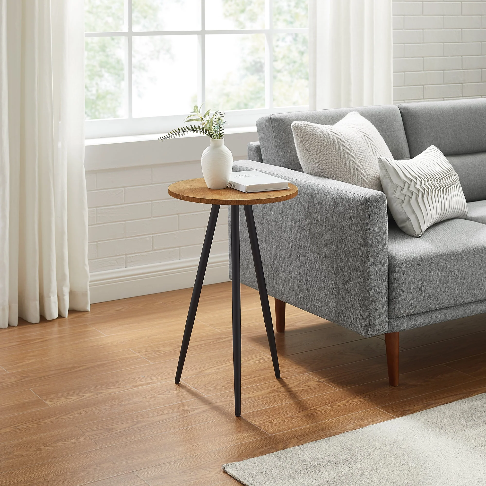 Tilly 16 3-Leg Glam Side Table