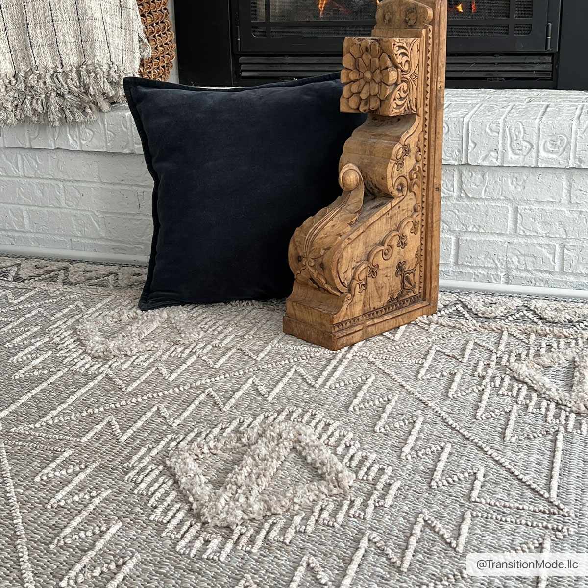 Boutique Rugs - Agoo Area Rug