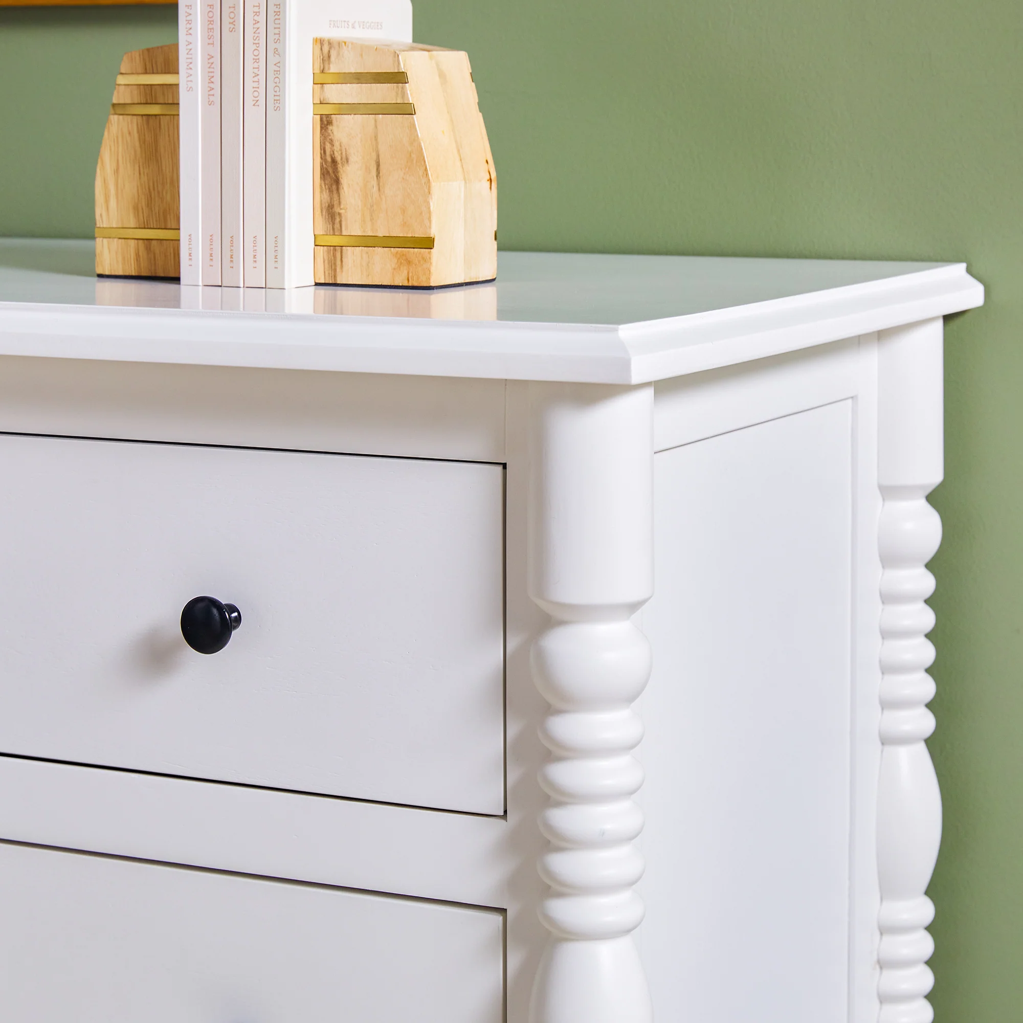 Traditional Vivienne 6-Drawer Easy Assembly Solid Wood Dresser