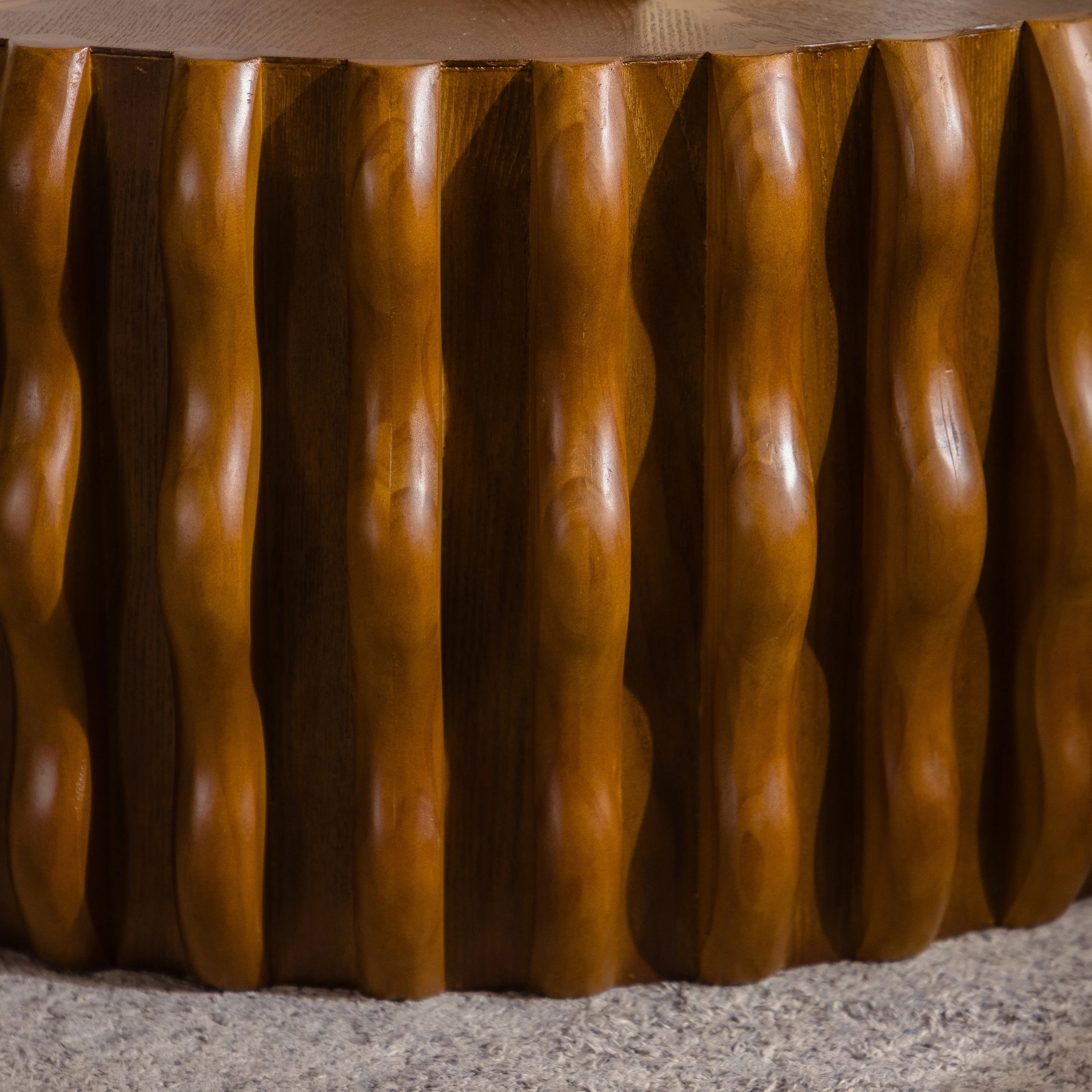 Walker Edison | Mid Century Drum Fluted Modern Round Coffee Table