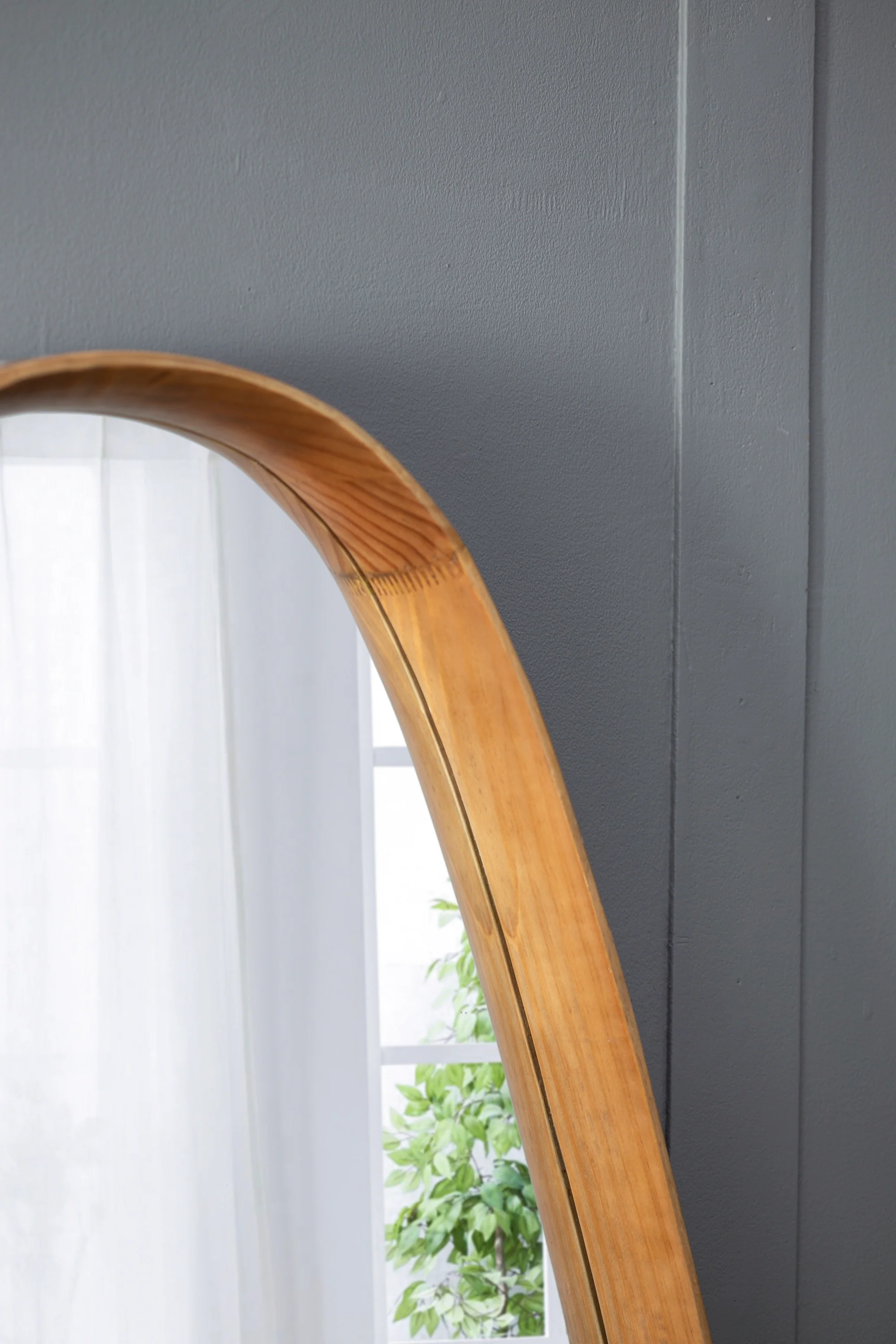 Walker Edison | Curve Design Wood Mirror