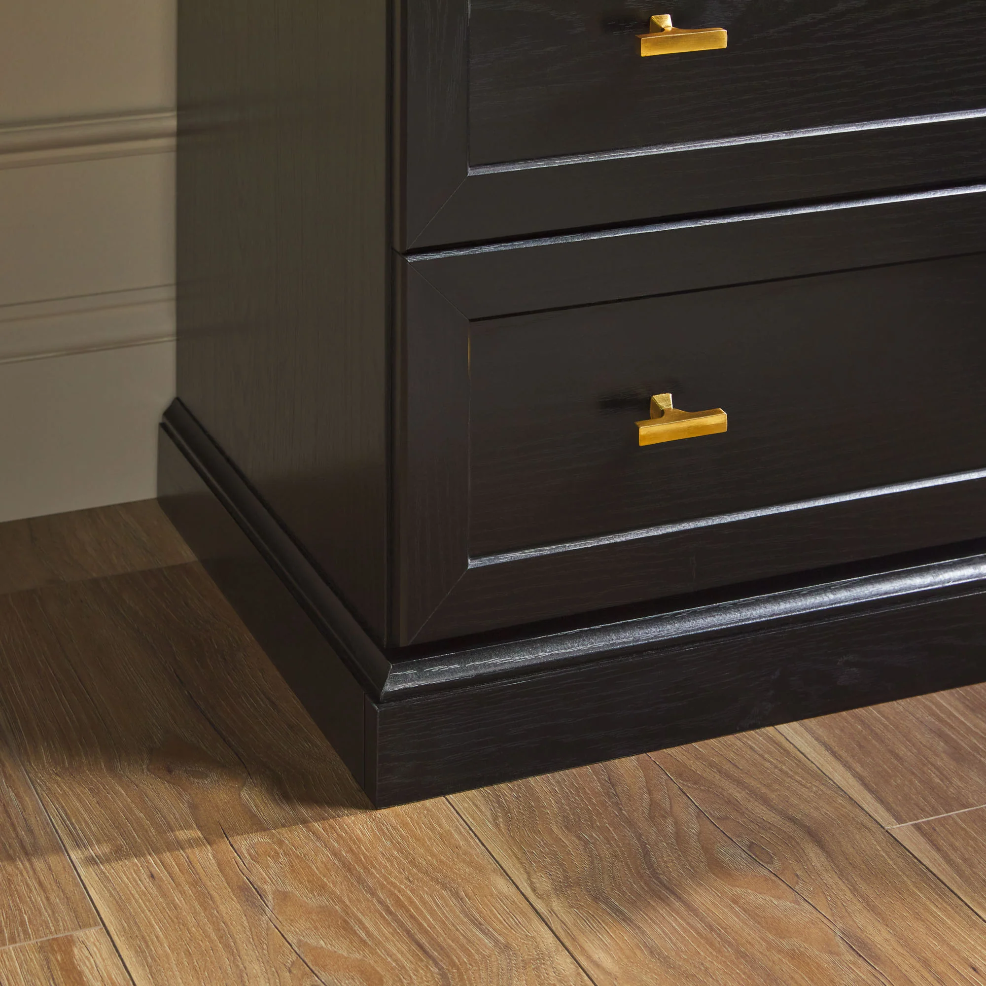 Clyde Modern Farmhouse Easy Assembly 2-Drawer Nightstand Side Table