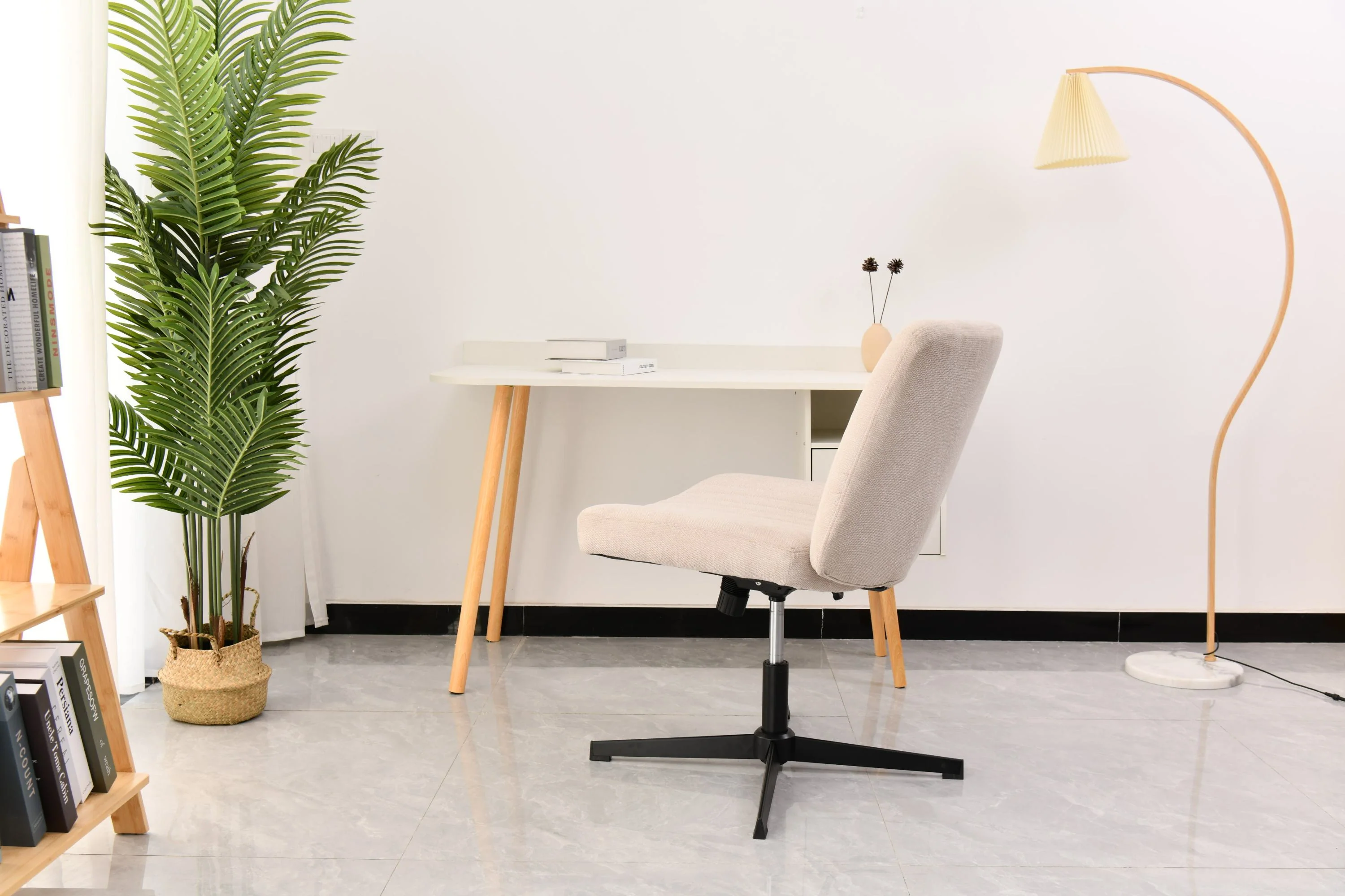Walker Edison | Viral Wide Cross Legged Office Desk Chair