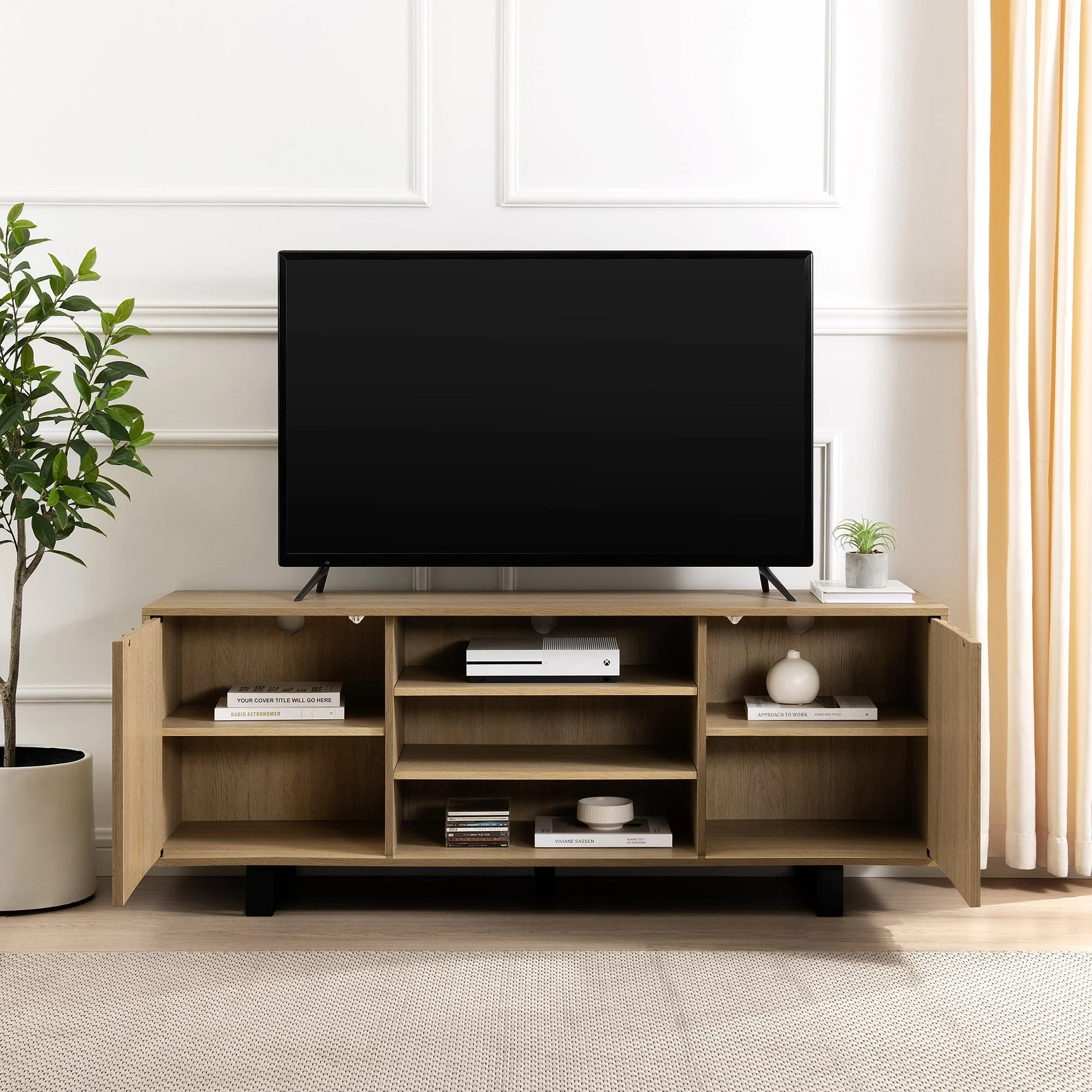 Girona 60 Modern TV Stand with Paneled Doors