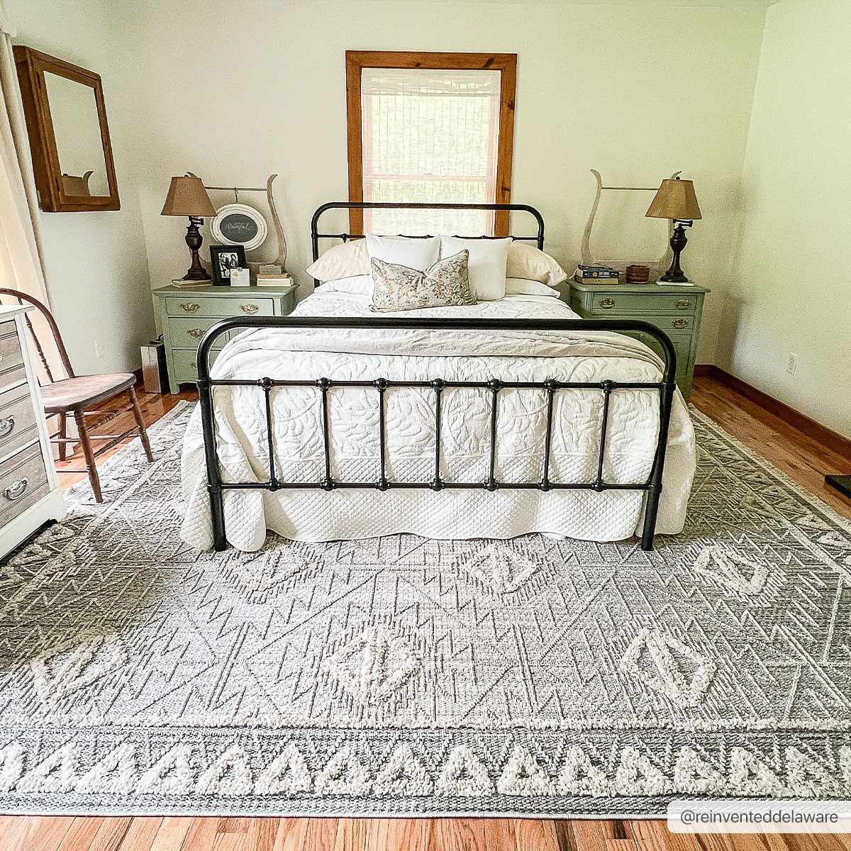 Boutique Rugs - Agoo Area Rug