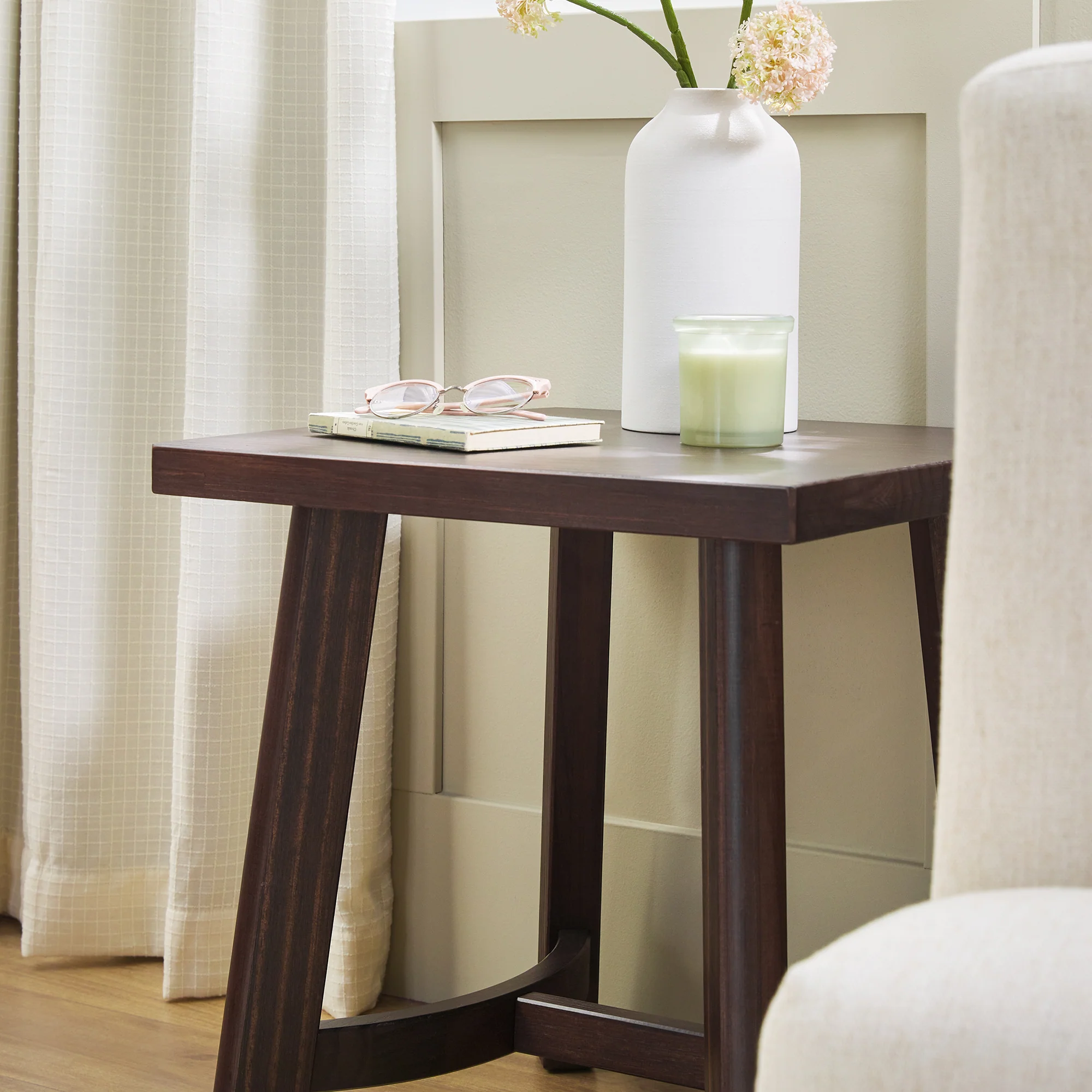 Colt Modern Farmhouse Easy Assembly 18 Side Table